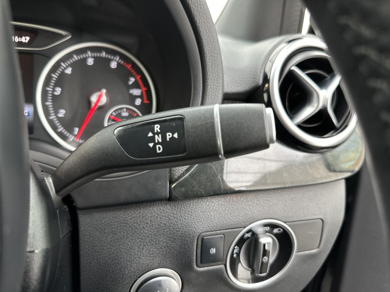 Mercedes-Benz B Class 1.6 B180 Exclusive Edition MPV 5dr Petrol 7G-DCT Euro 6 (s/s) (122 ps)