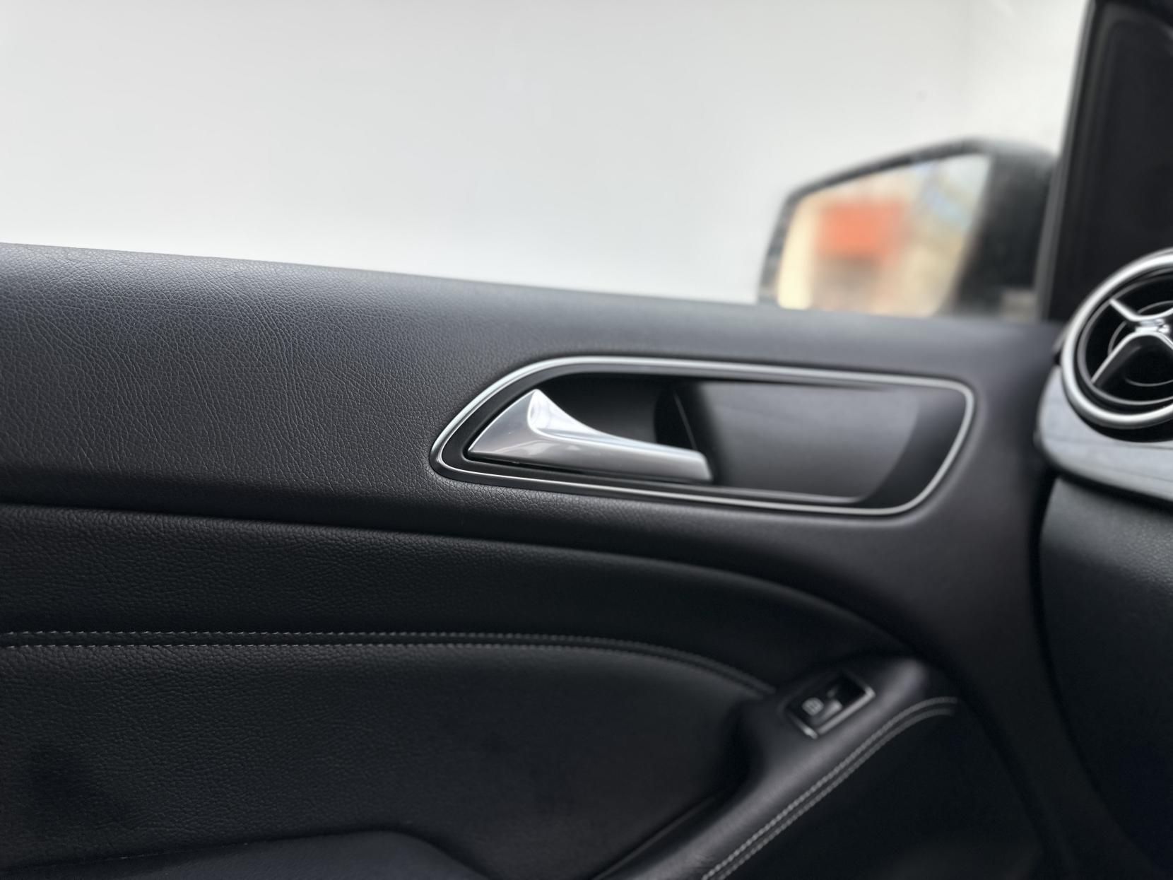 Mercedes-Benz B Class 1.6 B180 Exclusive Edition MPV 5dr Petrol 7G-DCT Euro 6 (s/s) (122 ps)