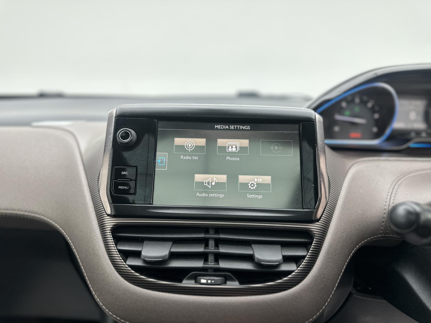 Peugeot 2008 1.6 e-HDi Feline SUV 5dr Diesel Manual Euro 5 (s/s) (Calima) (115 ps)