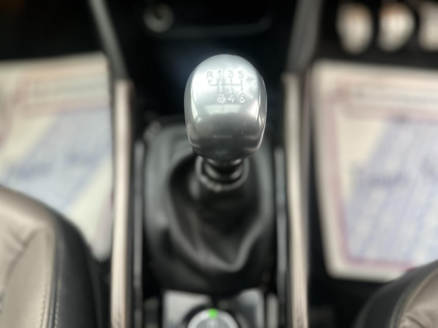 Peugeot 2008 1.6 e-HDi Feline SUV 5dr Diesel Manual Euro 5 (s/s) (Calima) (115 ps)