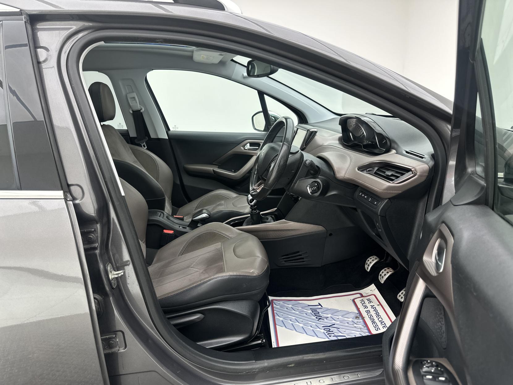 Peugeot 2008 1.6 e-HDi Feline SUV 5dr Diesel Manual Euro 5 (s/s) (Calima) (115 ps)