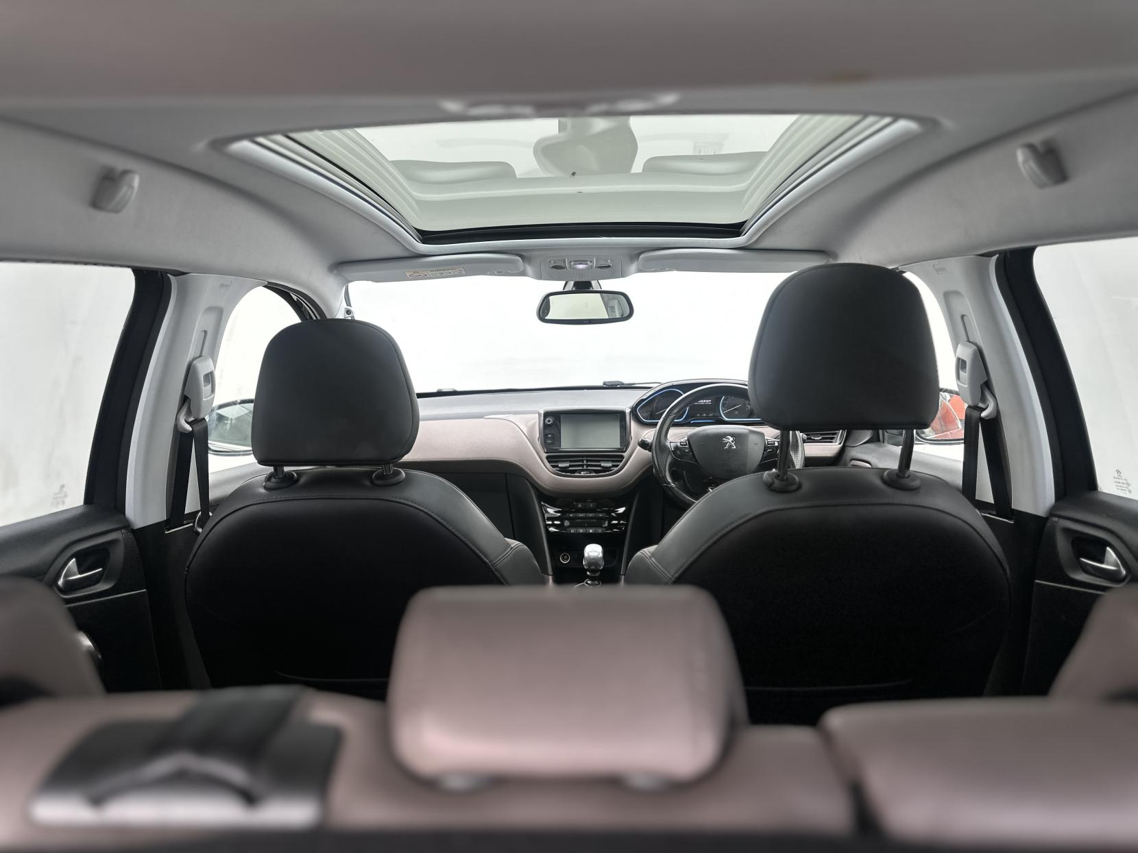 Peugeot 2008 1.6 e-HDi Feline SUV 5dr Diesel Manual Euro 5 (s/s) (Calima) (115 ps)