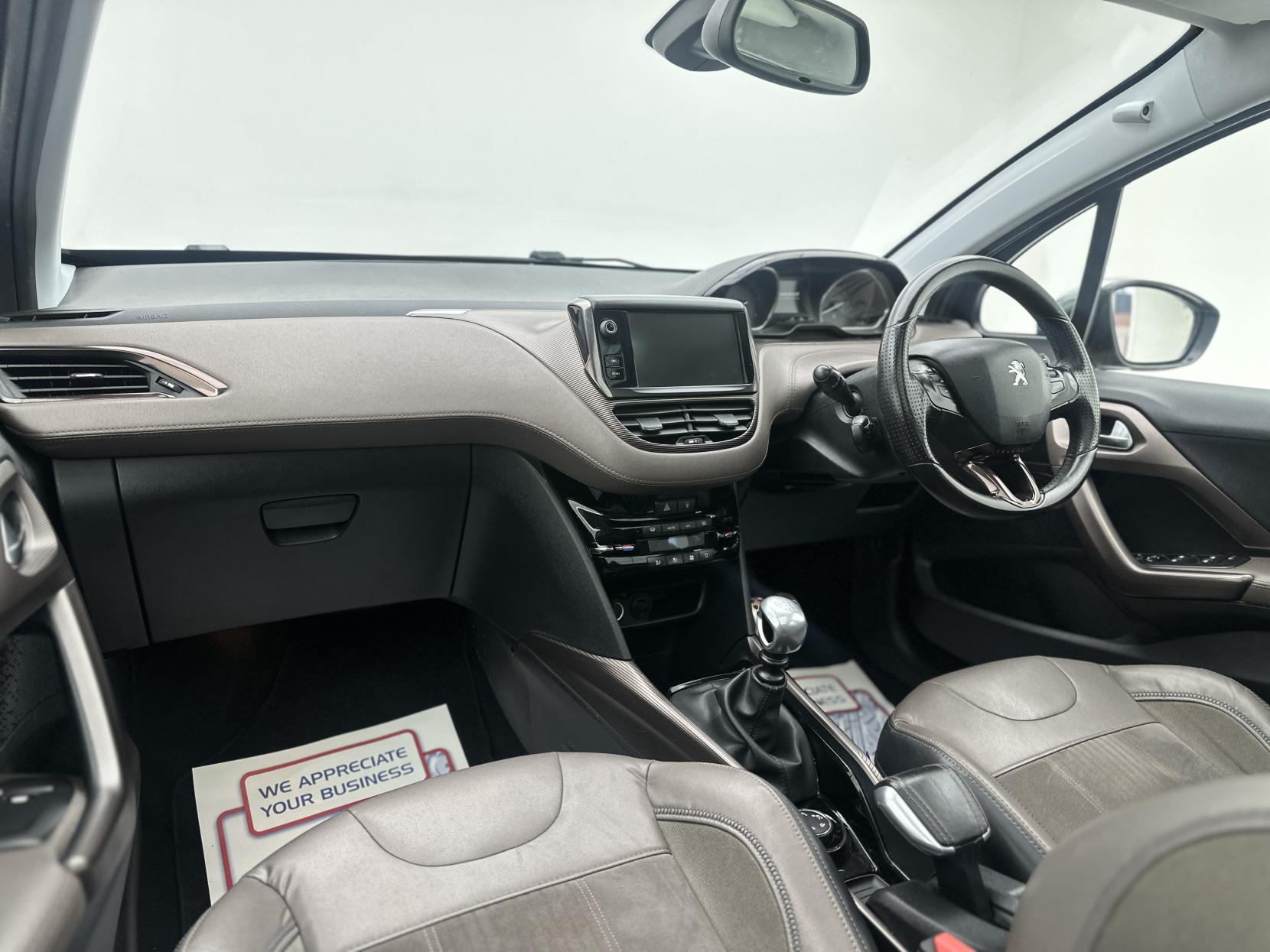 Peugeot 2008 1.6 e-HDi Feline SUV 5dr Diesel Manual Euro 5 (s/s) (Calima) (115 ps)