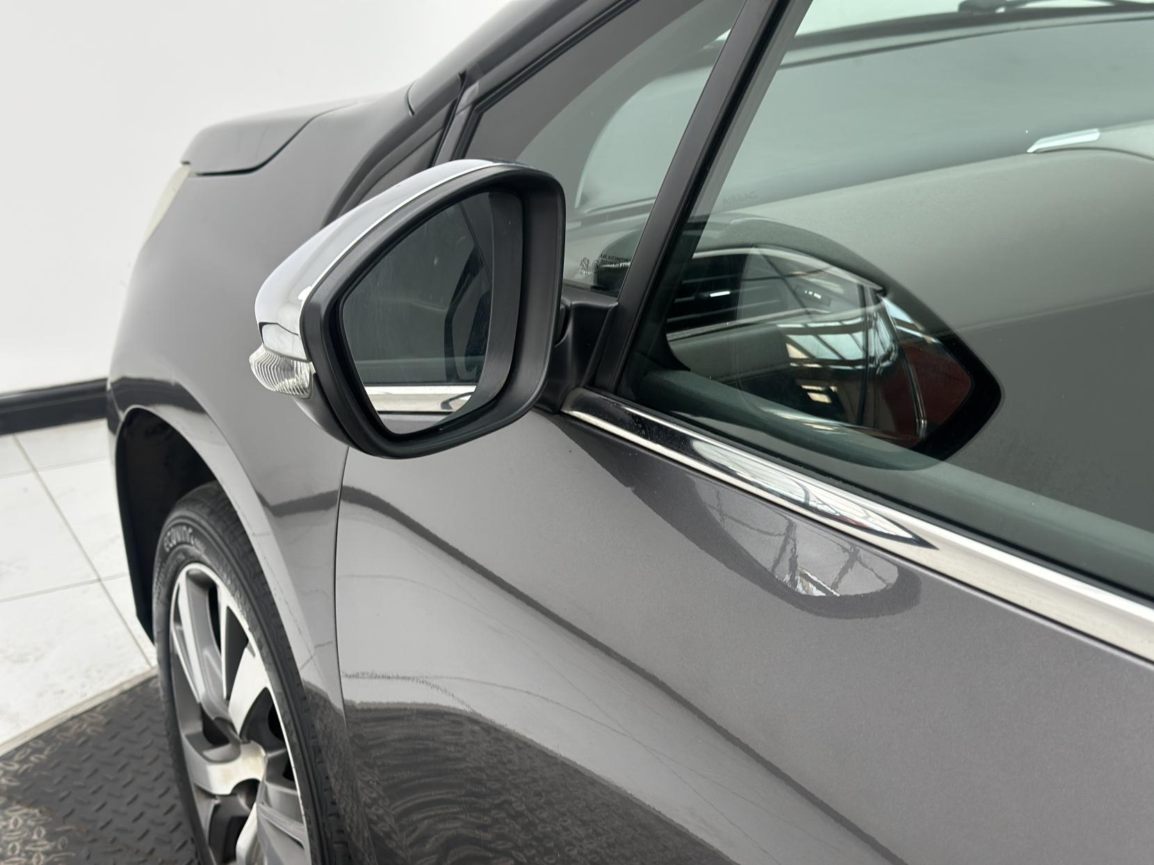 Peugeot 2008 1.6 e-HDi Feline SUV 5dr Diesel Manual Euro 5 (s/s) (Calima) (115 ps)