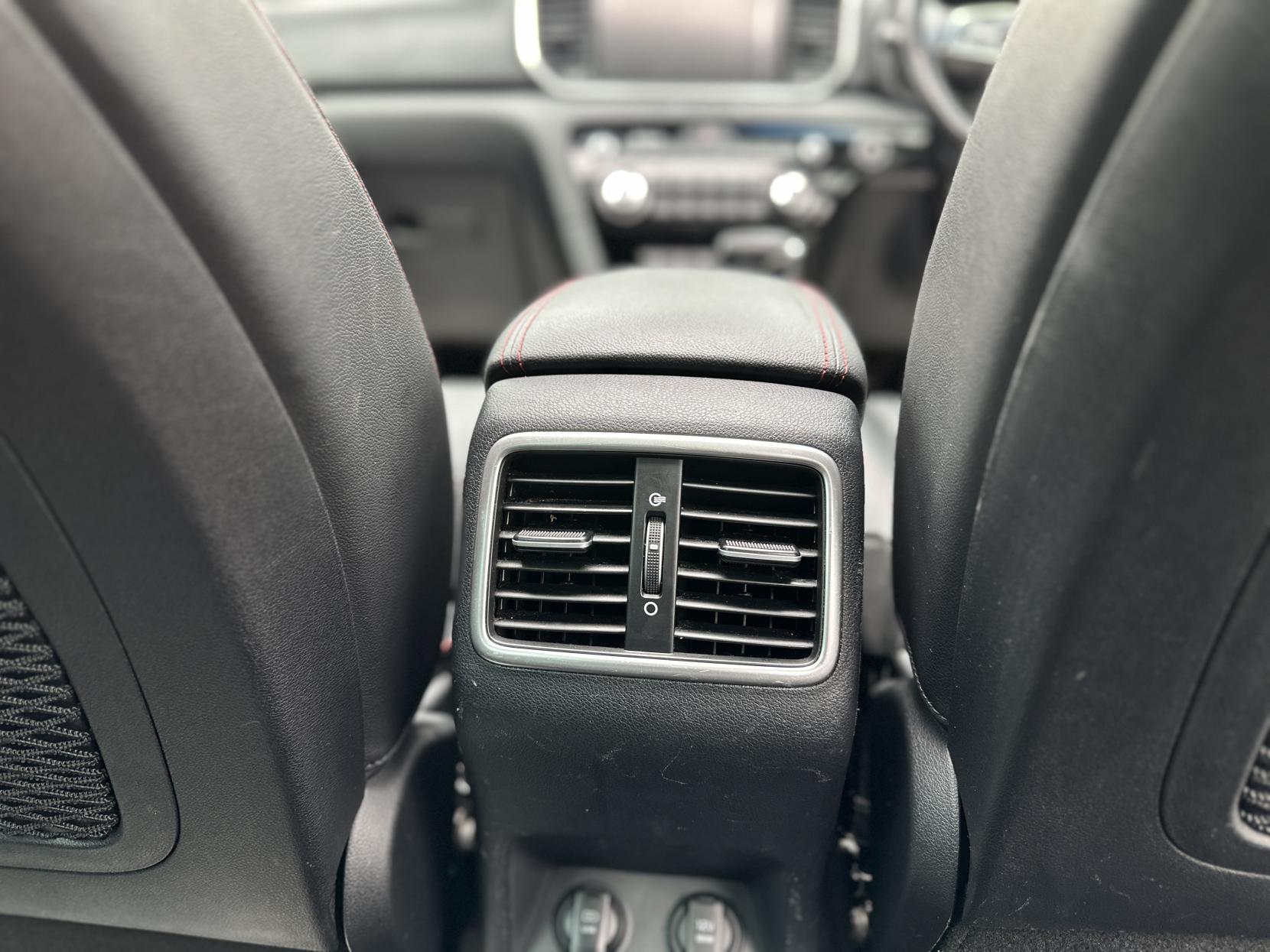 Kia Sportage 1.6 T-GDi GT-Line S SUV 5dr Petrol DCT AWD Euro 6 (s/s) (174 bhp)