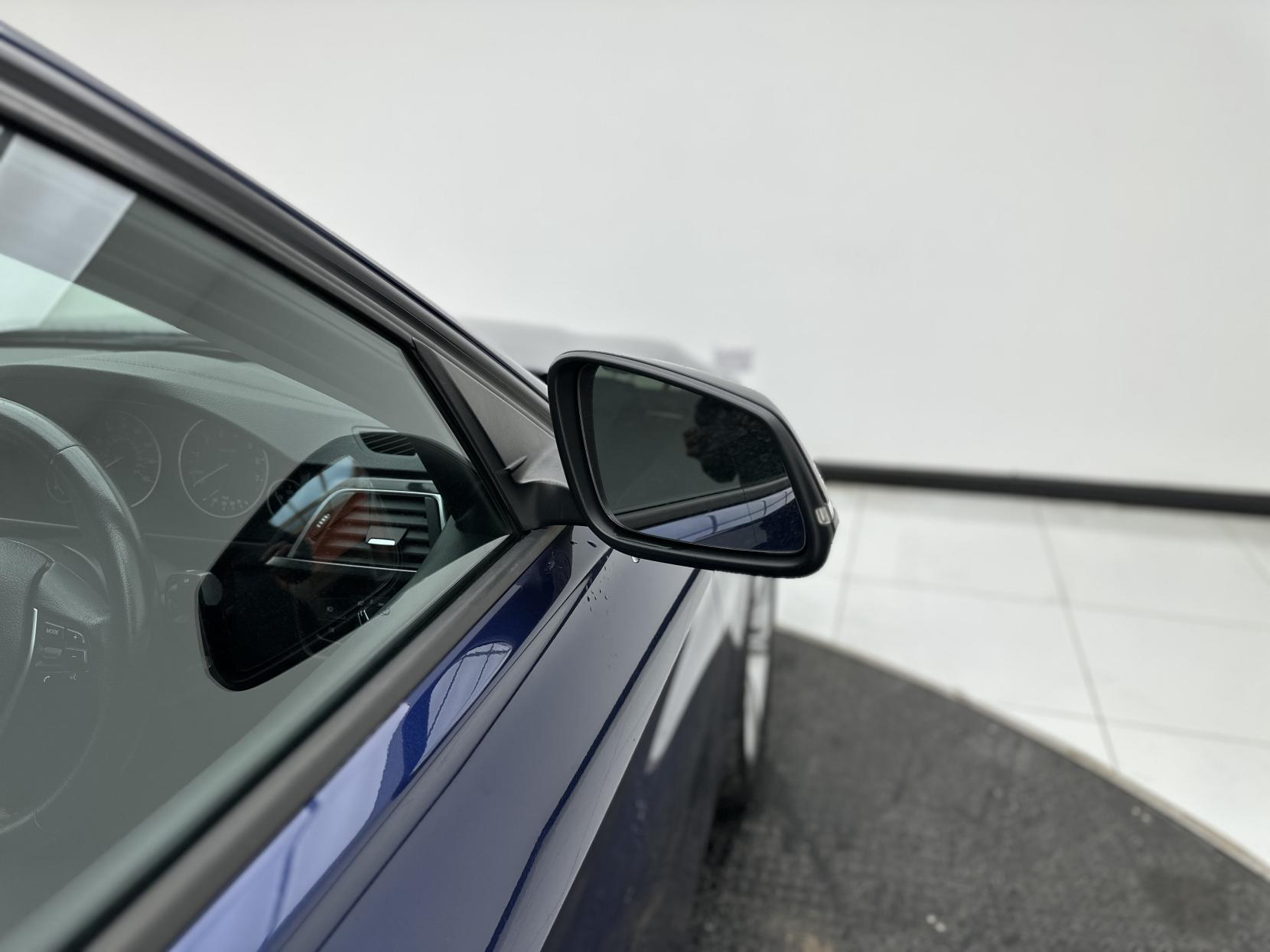 BMW 3 Series 1.5 318i Sport Saloon 4dr Petrol Auto Euro 6 (s/s) (136 ps)
