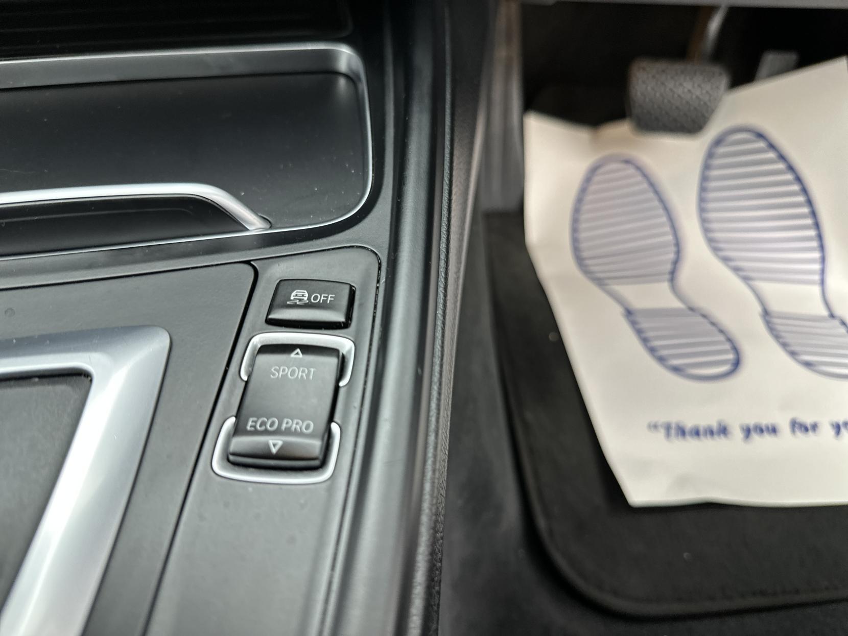 BMW 3 Series 1.5 318i Sport Saloon 4dr Petrol Auto Euro 6 (s/s) (136 ps)