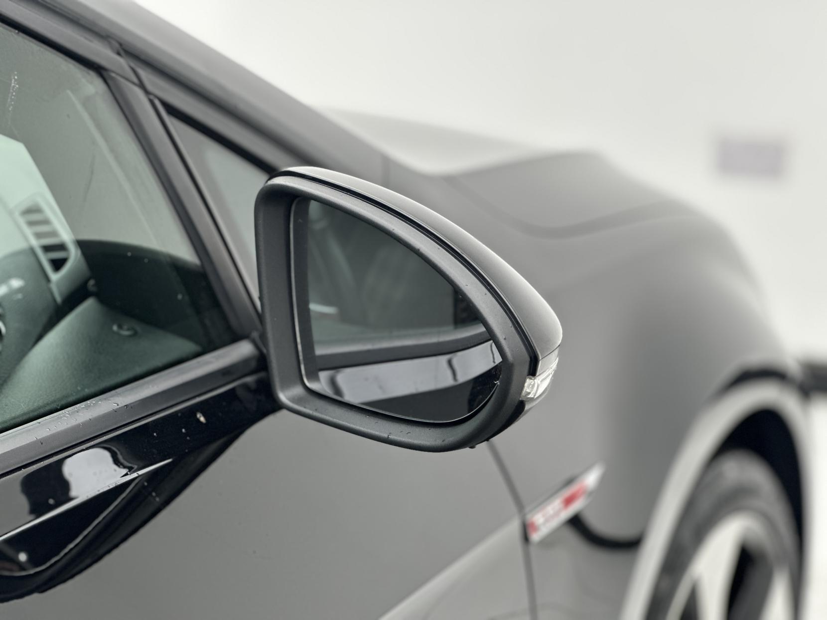 Volkswagen Golf 2.0 TSI BlueMotion Tech GTI Hatchback 5dr Petrol DSG Euro 6 (s/s) (220 ps)