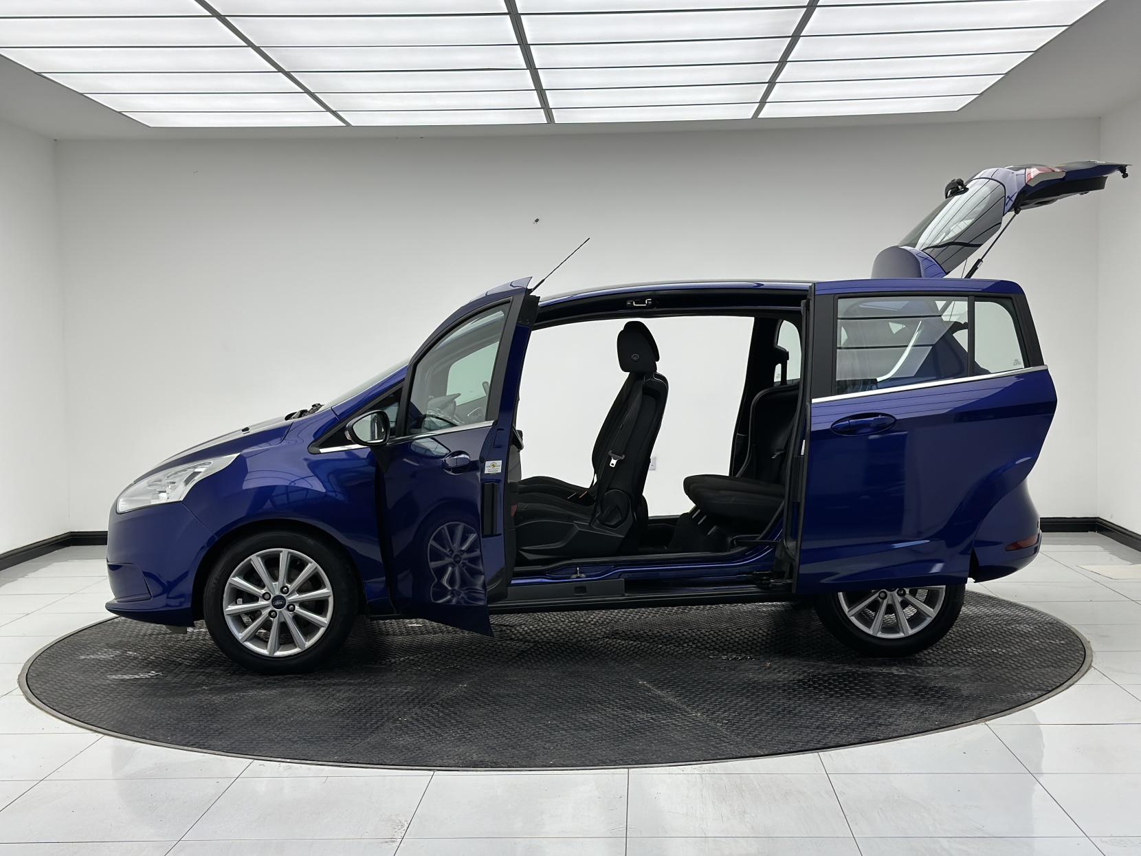 Ford B-Max 1.6 Titanium Navigator MPV 5dr Petrol Powershift Euro 6 (105 ps)