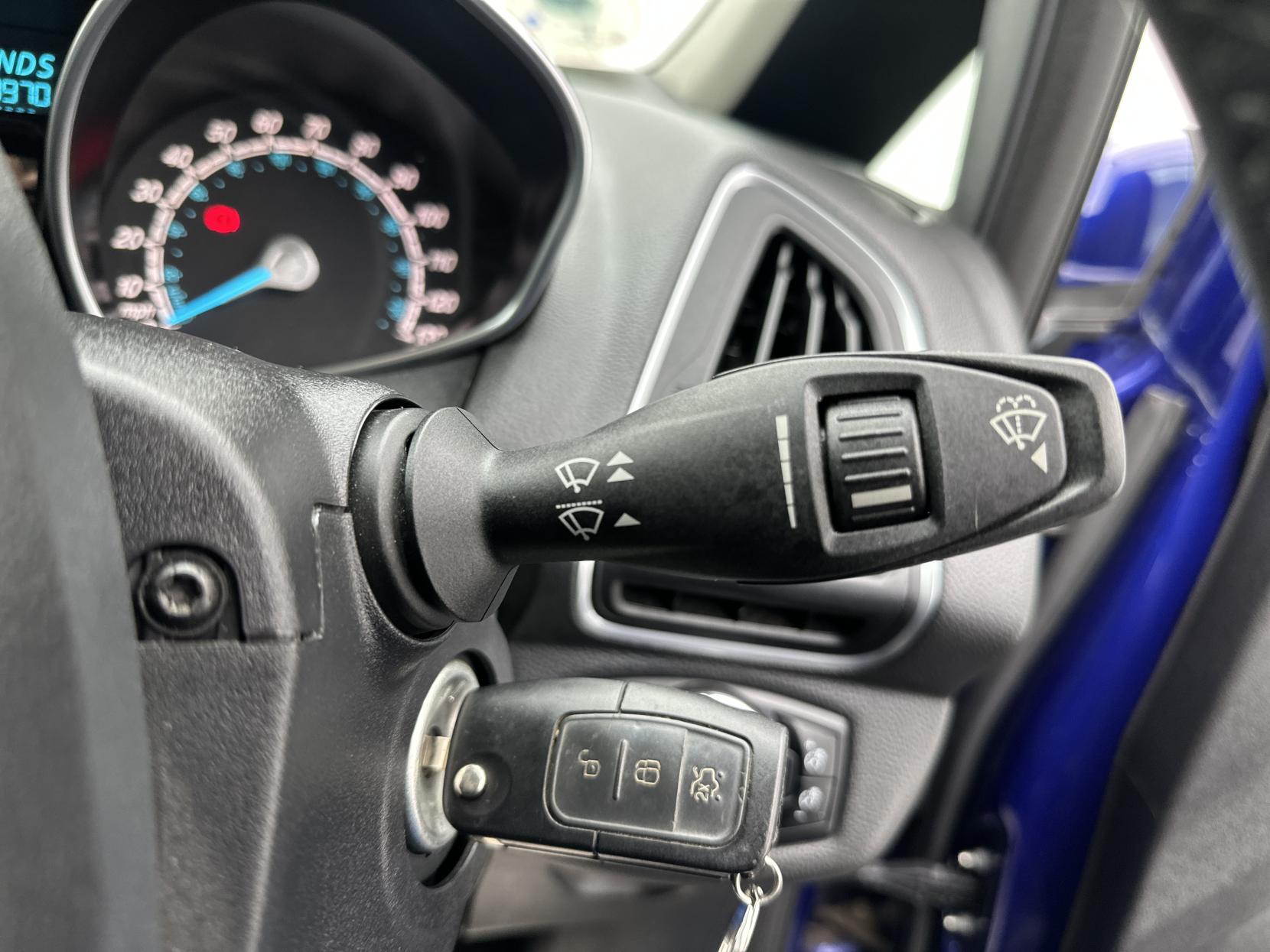 Ford B-Max 1.6 Titanium Navigator MPV 5dr Petrol Powershift Euro 6 (105 ps)