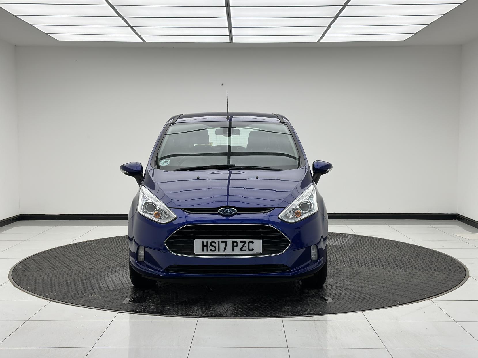 Ford B-Max 1.6 Titanium Navigator MPV 5dr Petrol Powershift Euro 6 (105 ps)