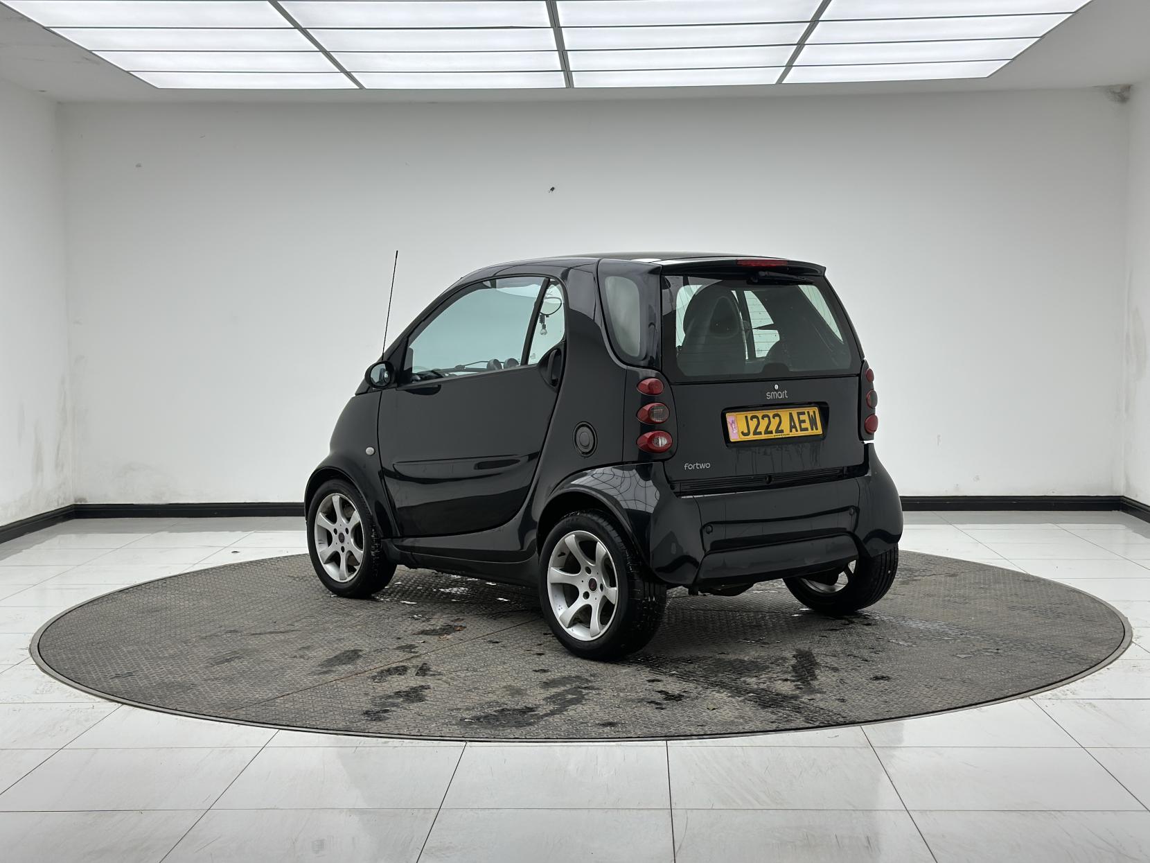 Smart fortwo 0.7 City Pulse Hatchback 3dr Petrol Automatic (113 g/km, 61 bhp)