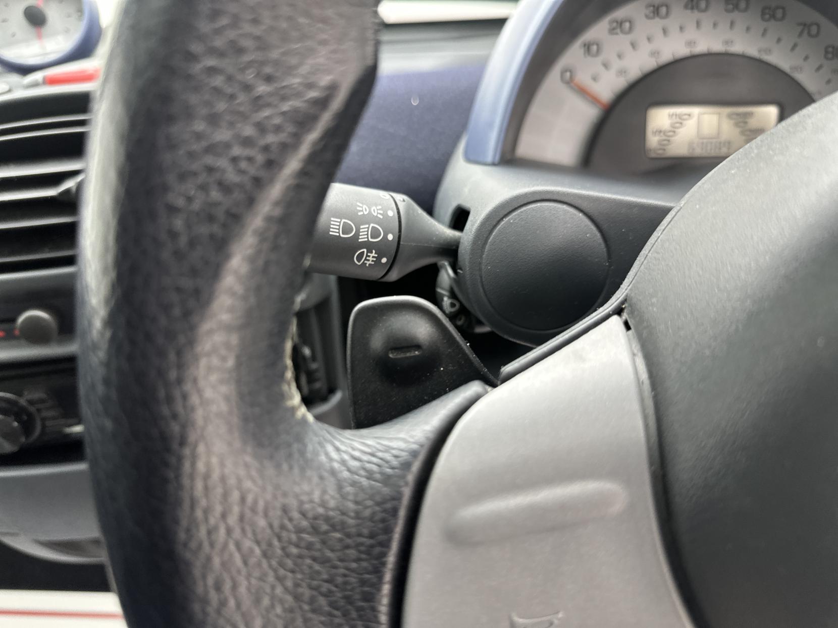 Smart fortwo 0.7 City Pulse Hatchback 3dr Petrol Automatic (113 g/km, 61 bhp)