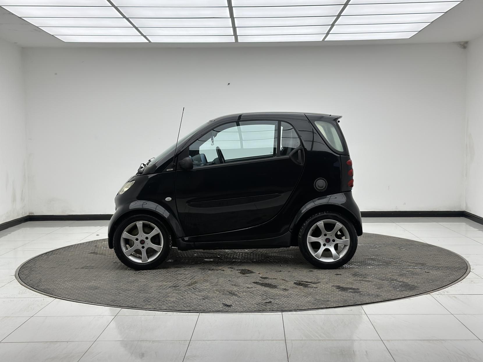 Smart fortwo 0.7 City Pulse Hatchback 3dr Petrol Automatic (113 g/km, 61 bhp)