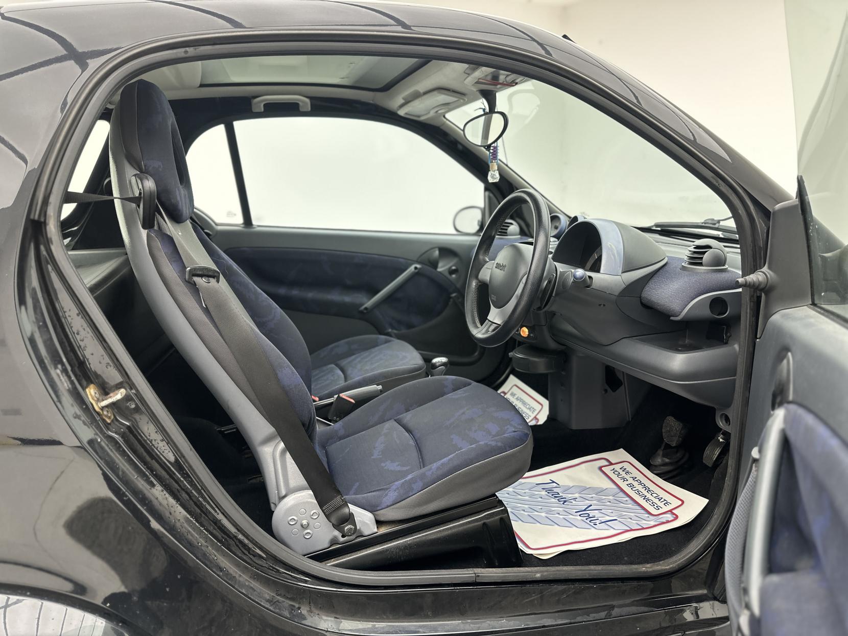 Smart fortwo 0.7 City Pulse Hatchback 3dr Petrol Automatic (113 g/km, 61 bhp)