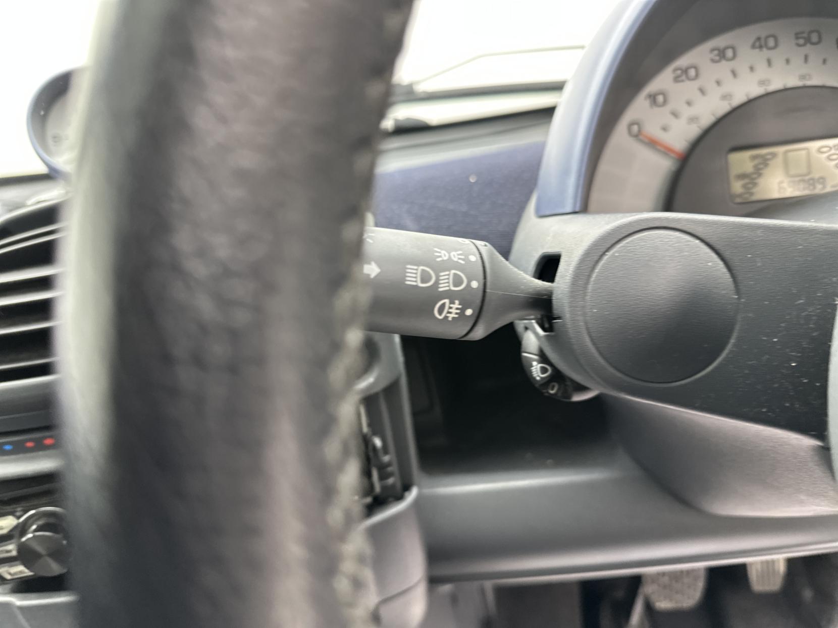 Smart fortwo 0.7 City Pulse Hatchback 3dr Petrol Automatic (113 g/km, 61 bhp)