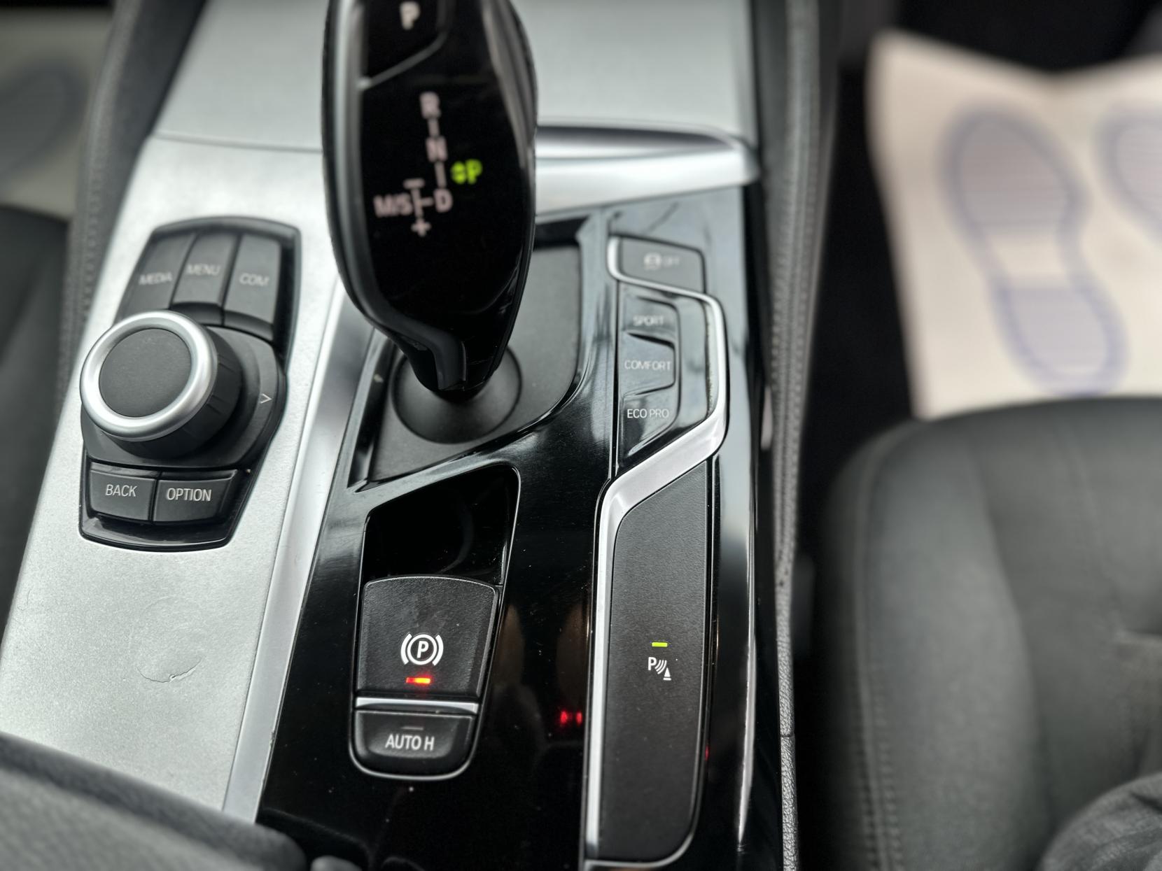 BMW 5 Series 2.0 530i GPF SE Saloon 4dr Petrol Auto Euro 6 (s/s) (252 ps)