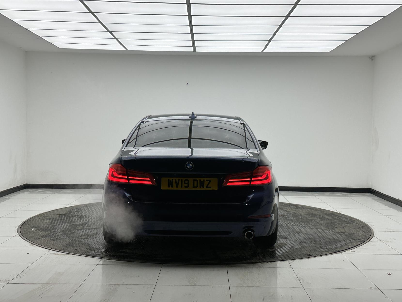 BMW 5 Series 2.0 530i GPF SE Saloon 4dr Petrol Auto Euro 6 (s/s) (252 ps)