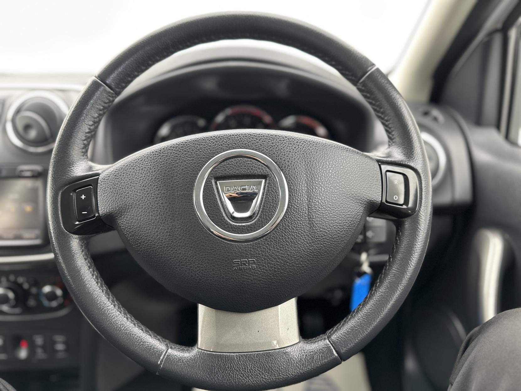 Dacia Sandero 0.9 TCe Laureate Hatchback 5dr Petrol Manual Euro 5 (90 ps)