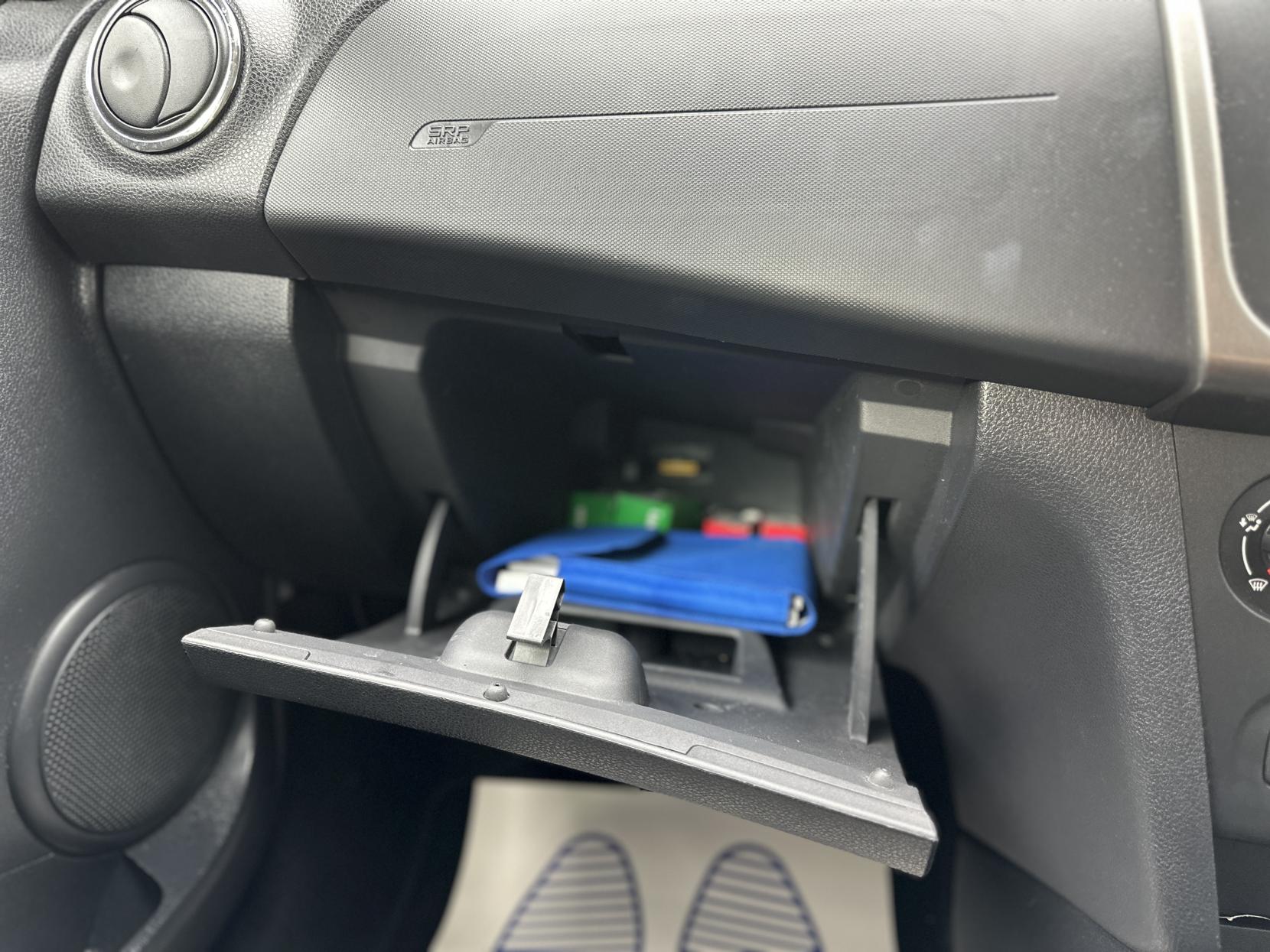 Dacia Sandero 0.9 TCe Laureate Hatchback 5dr Petrol Manual Euro 5 (90 ps)