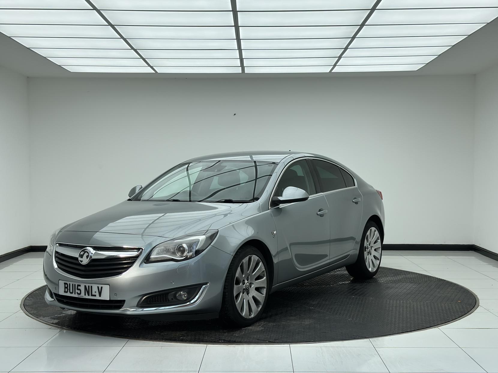 Vauxhall Insignia 2.0 CDTi Elite Nav Hatchback 5dr Diesel Auto Euro 5 (163 ps)