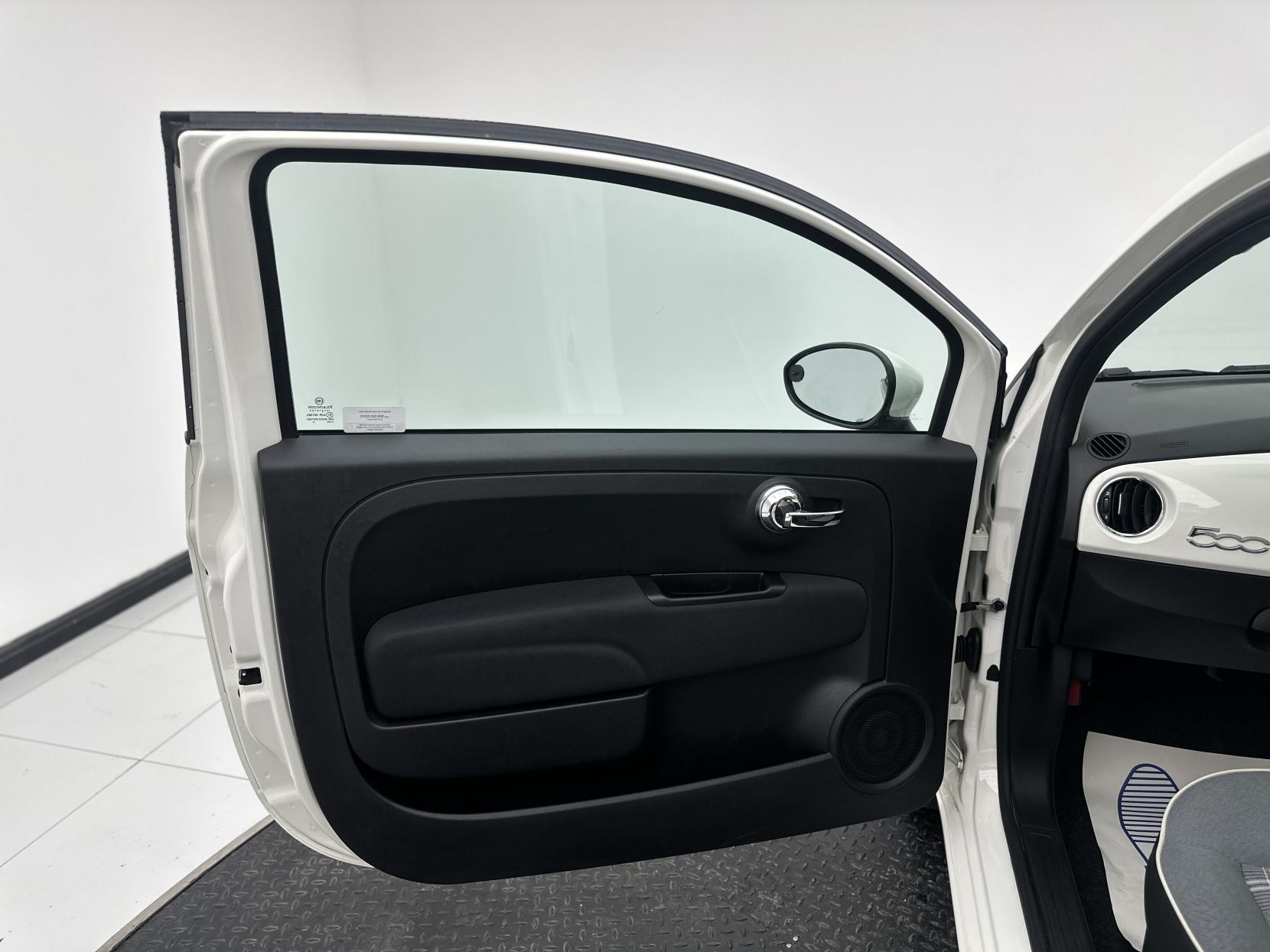 Fiat 500 1.2 Lounge Hatchback 3dr Petrol Manual Euro 6 (s/s) (69 bhp)