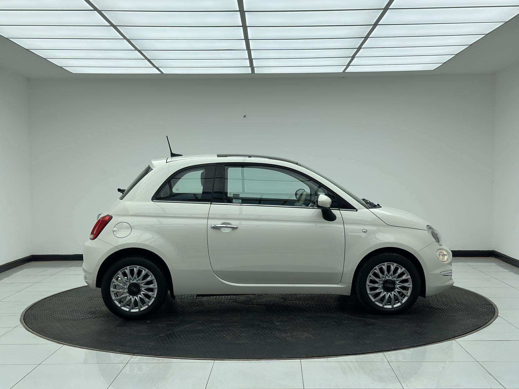 Fiat 500 1.2 Lounge Hatchback 3dr Petrol Manual Euro 6 (s/s) (69 bhp)