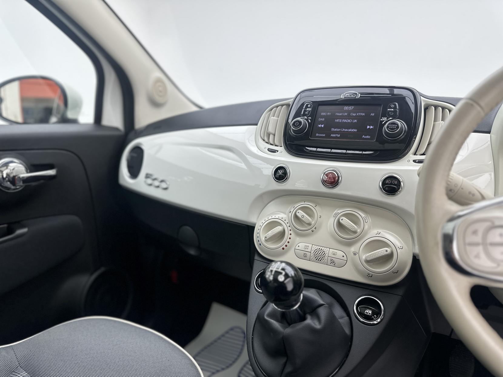 Fiat 500 1.2 Lounge Hatchback 3dr Petrol Manual Euro 6 (s/s) (69 bhp)