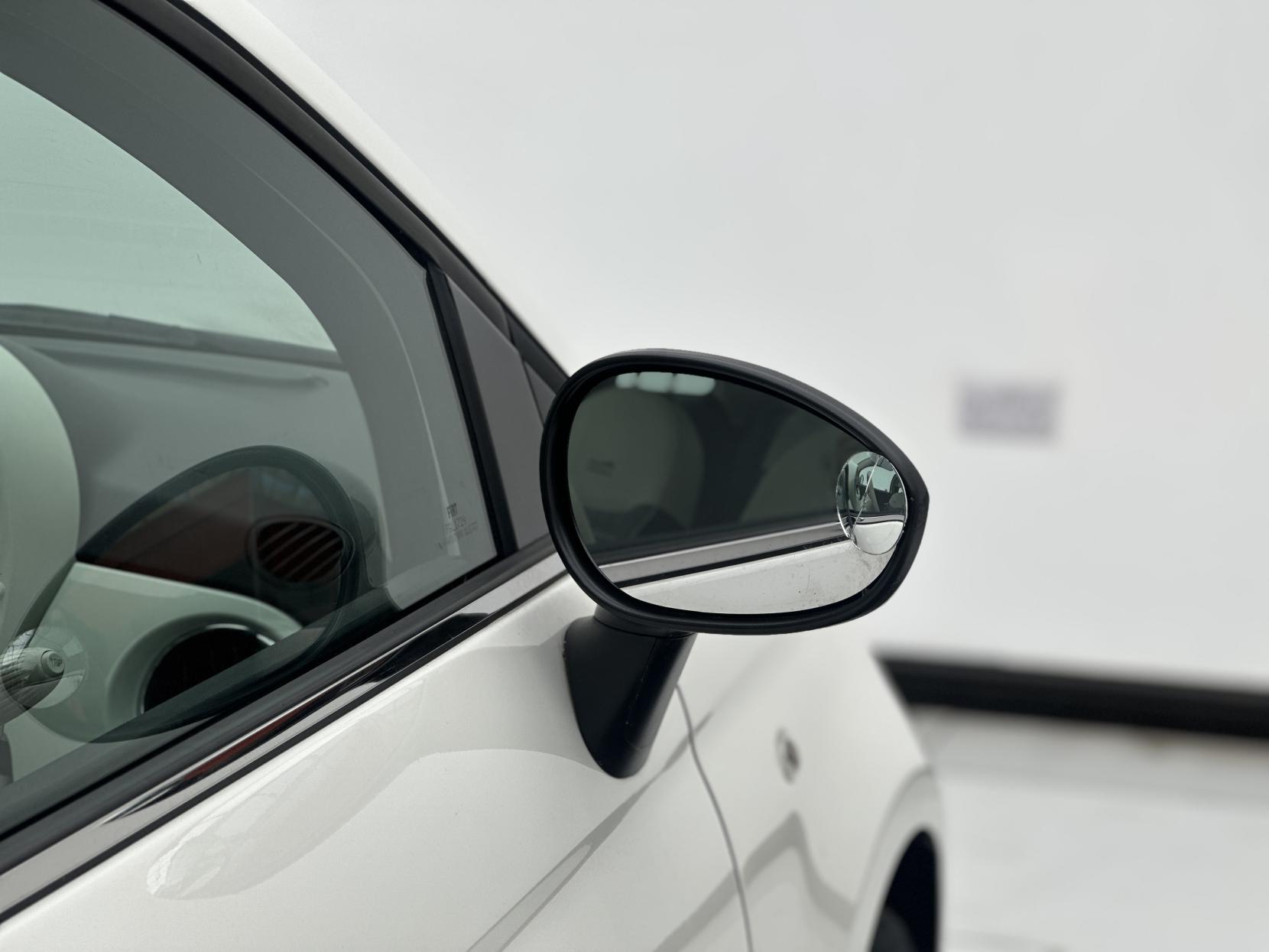Fiat 500 1.2 Lounge Hatchback 3dr Petrol Manual Euro 6 (s/s) (69 bhp)