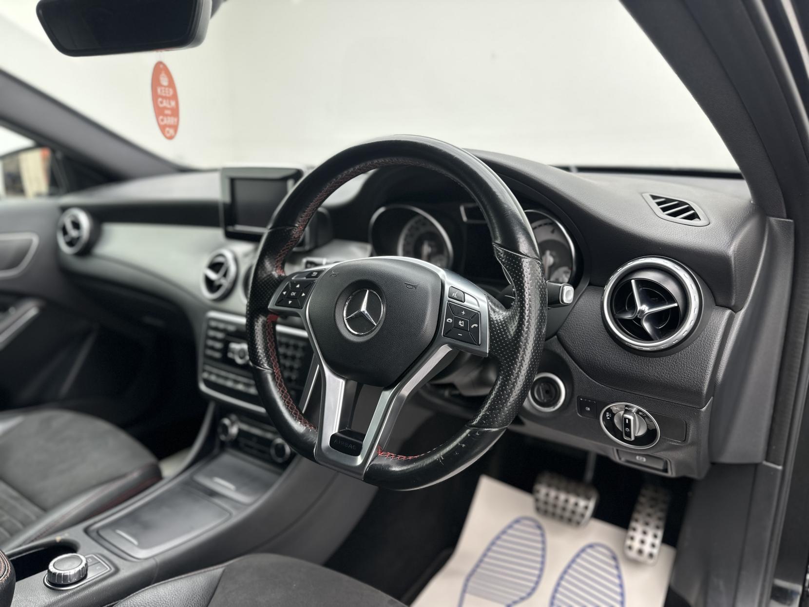 Mercedes-Benz GLA 2.1 GLA220 CDI AMG Line SUV 5dr Diesel 7G-DCT 4MATIC Euro 6 (s/s) (170 ps)