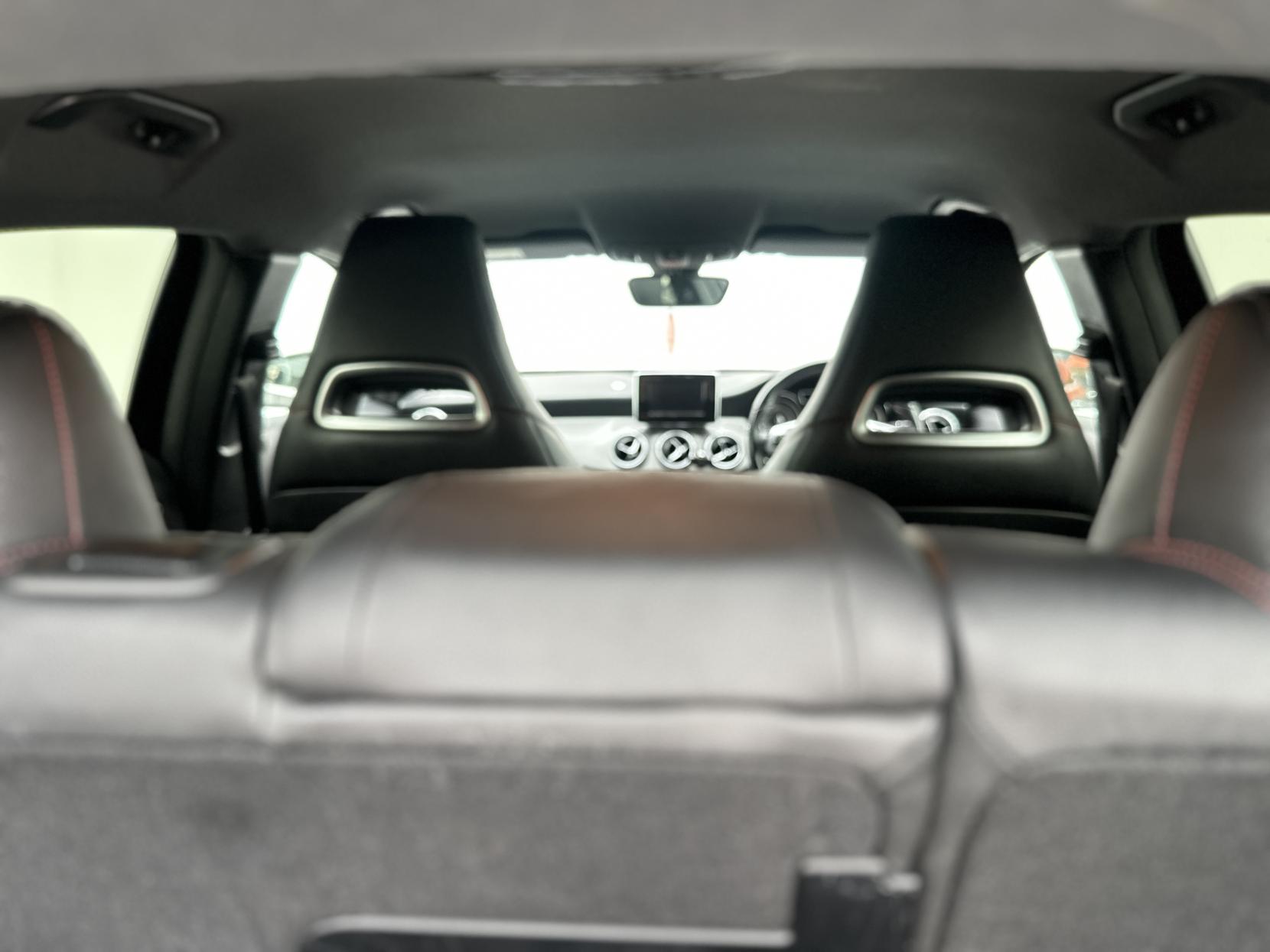 Mercedes-Benz GLA 2.1 GLA220 CDI AMG Line SUV 5dr Diesel 7G-DCT 4MATIC Euro 6 (s/s) (170 ps)