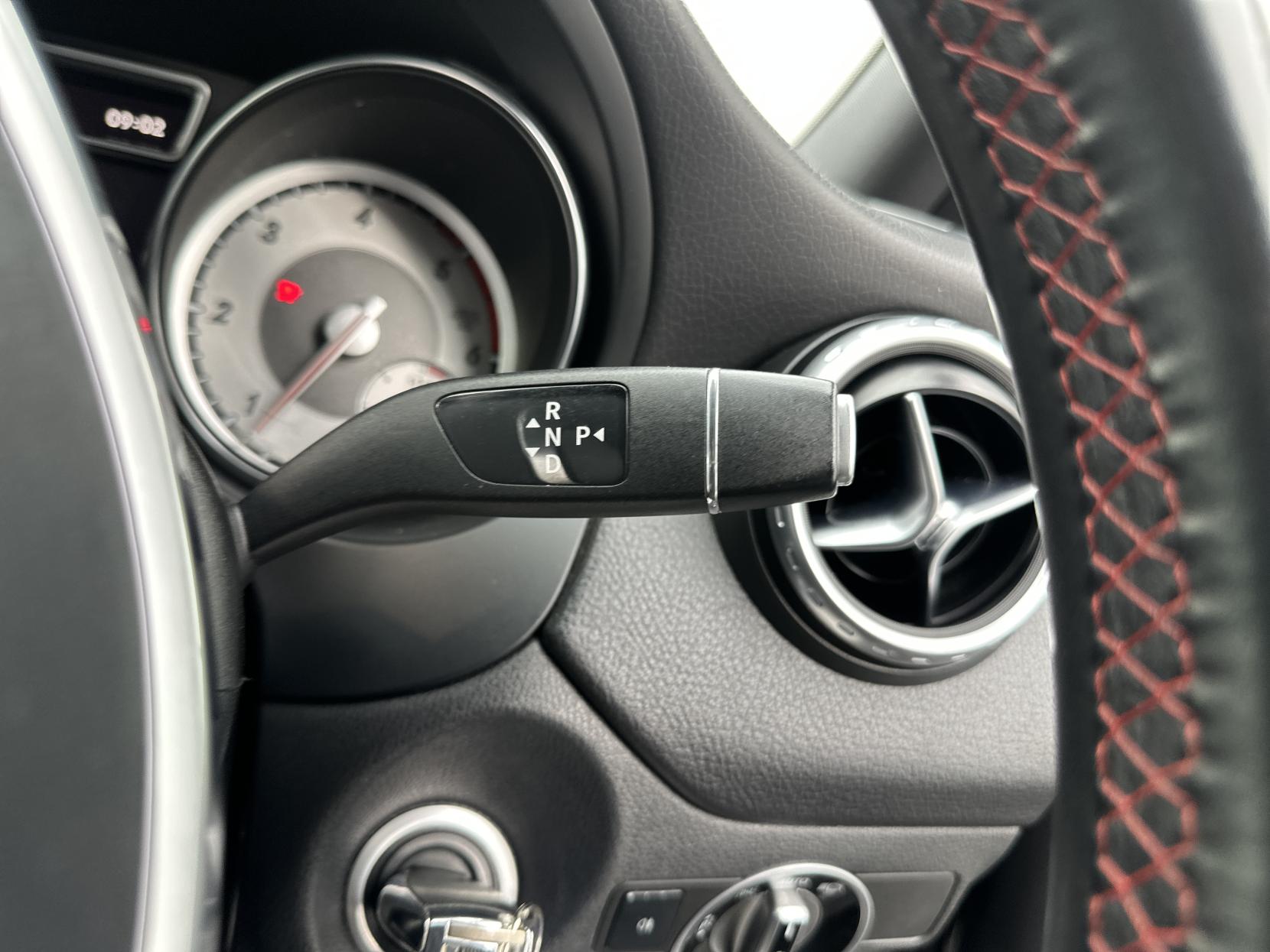 Mercedes-Benz GLA 2.1 GLA220 CDI AMG Line SUV 5dr Diesel 7G-DCT 4MATIC Euro 6 (s/s) (170 ps)