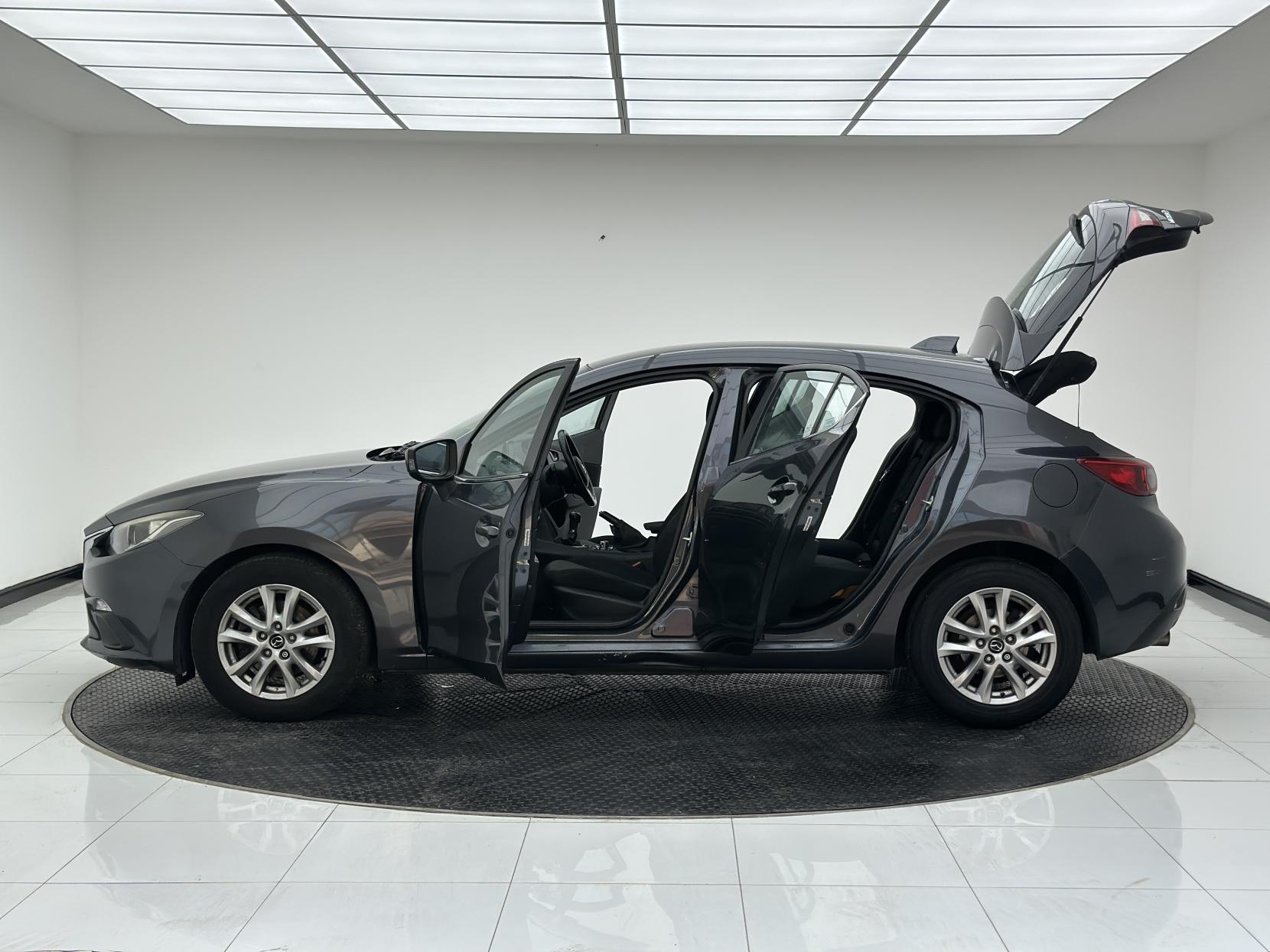 Mazda Mazda3 2.0 SKYACTIV-G SE Hatchback 5dr Petrol Manual Euro 5 (s/s) (120 ps)