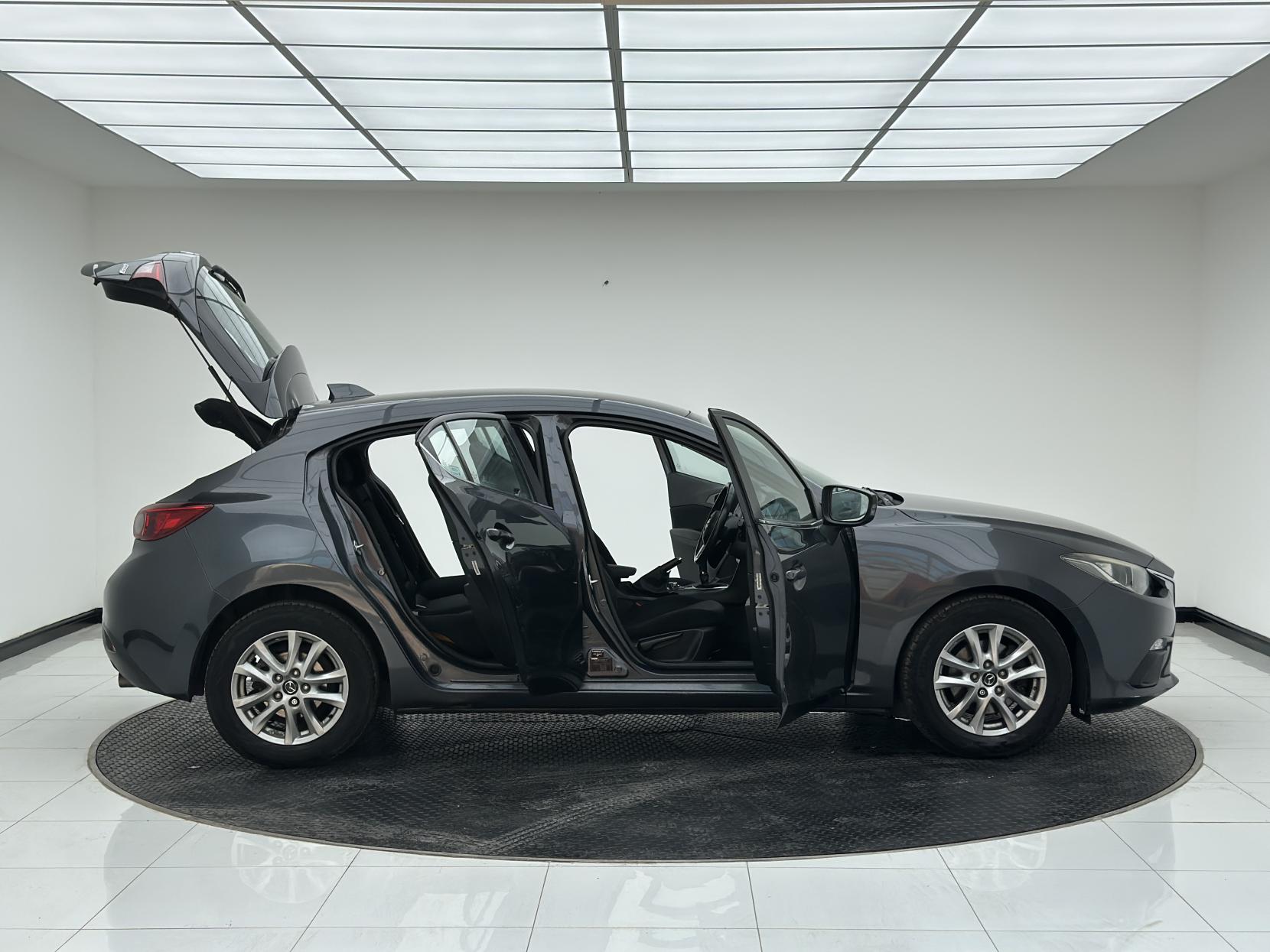 Mazda Mazda3 2.0 SKYACTIV-G SE Hatchback 5dr Petrol Manual Euro 5 (s/s) (120 ps)