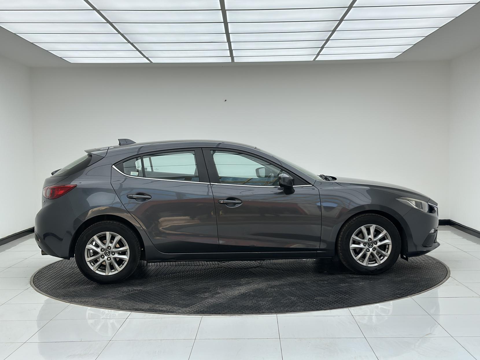 Mazda Mazda3 2.0 SKYACTIV-G SE Hatchback 5dr Petrol Manual Euro 5 (s/s) (120 ps)