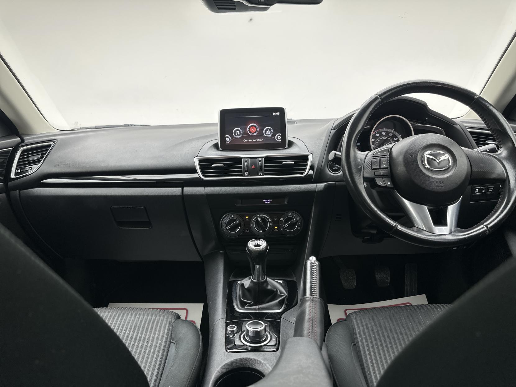 Mazda Mazda3 2.0 SKYACTIV-G SE Hatchback 5dr Petrol Manual Euro 5 (s/s) (120 ps)
