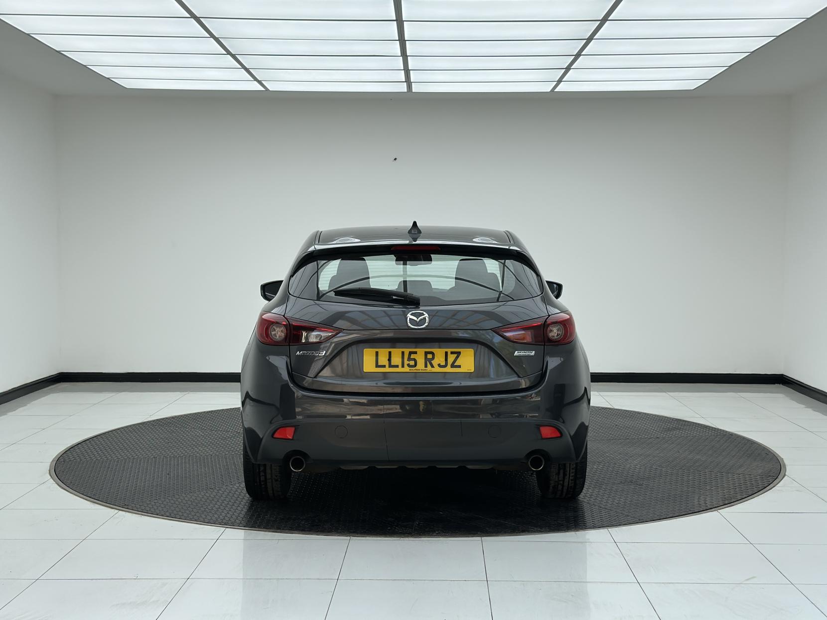 Mazda Mazda3 2.0 SKYACTIV-G SE Hatchback 5dr Petrol Manual Euro 5 (s/s) (120 ps)