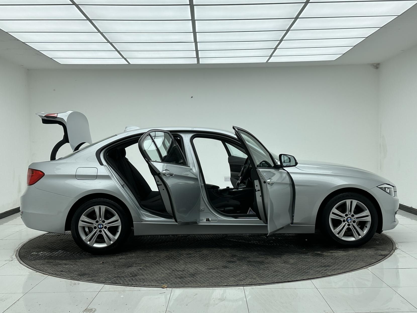 BMW 3 Series 1.6 316i Sport Saloon 4dr Petrol Auto Euro 6 (s/s) (136 ps)