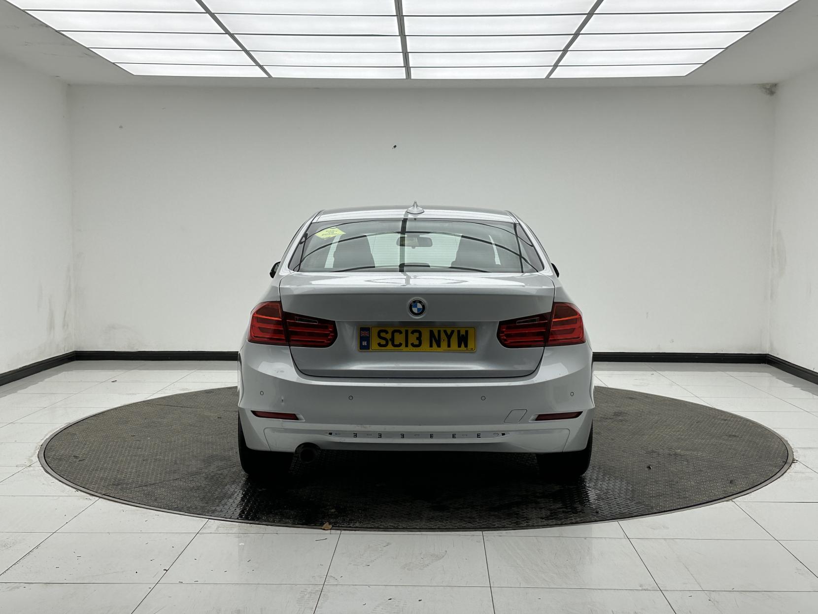 BMW 3 Series 1.6 316i Sport Saloon 4dr Petrol Auto Euro 6 (s/s) (136 ps)