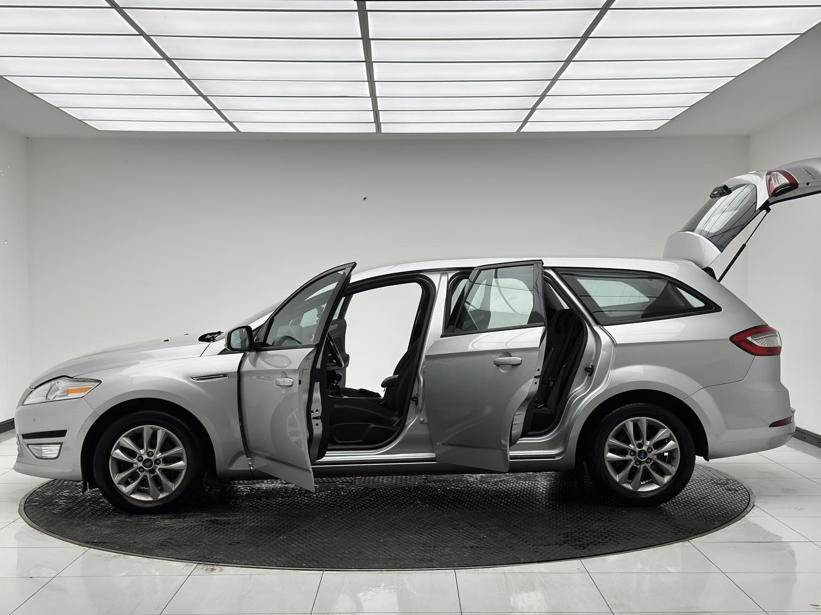 Ford Mondeo 2.0 TDCi Zetec Estate 5dr Diesel Manual Euro 5 (163 ps)