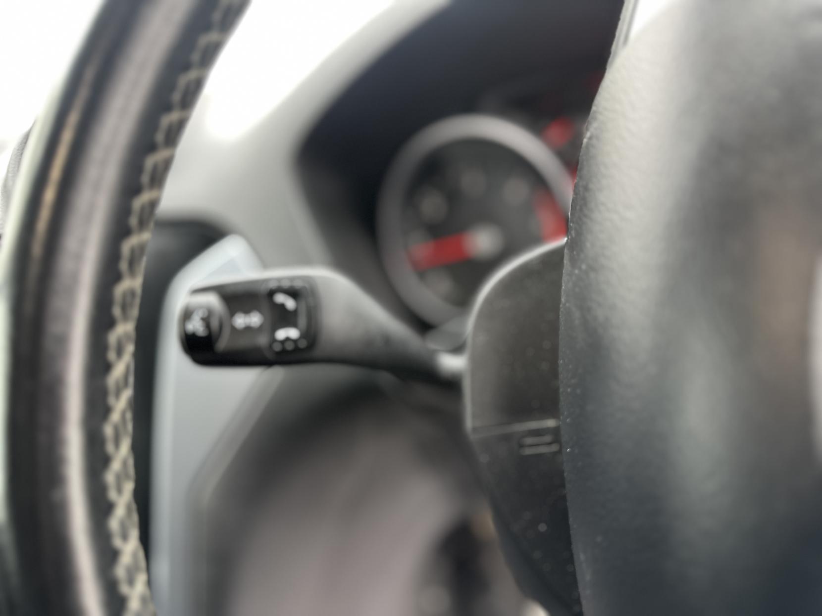 Ford Mondeo 2.0 TDCi Zetec Estate 5dr Diesel Manual Euro 5 (163 ps)