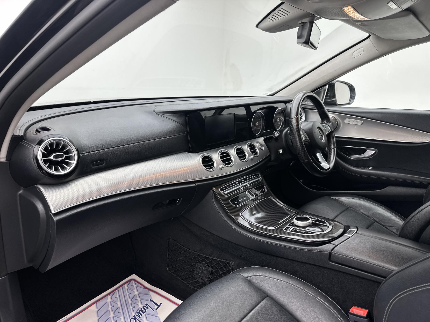 Mercedes-Benz E Class 2.0 E200d SE Saloon 4dr Diesel G-Tronic+ Euro 6 (s/s) (150 ps)