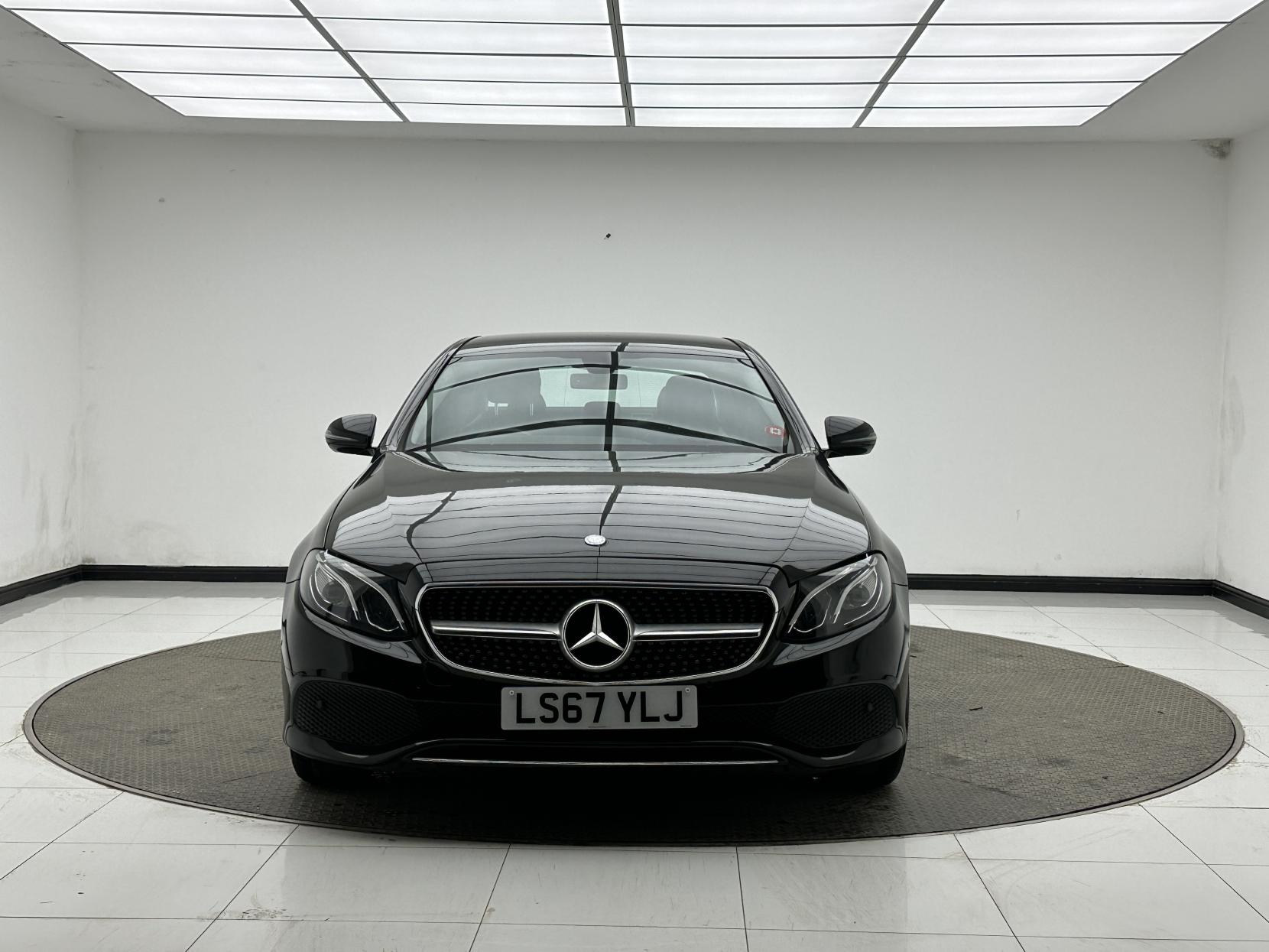 Mercedes-Benz E Class 2.0 E200d SE Saloon 4dr Diesel G-Tronic+ Euro 6 (s/s) (150 ps)