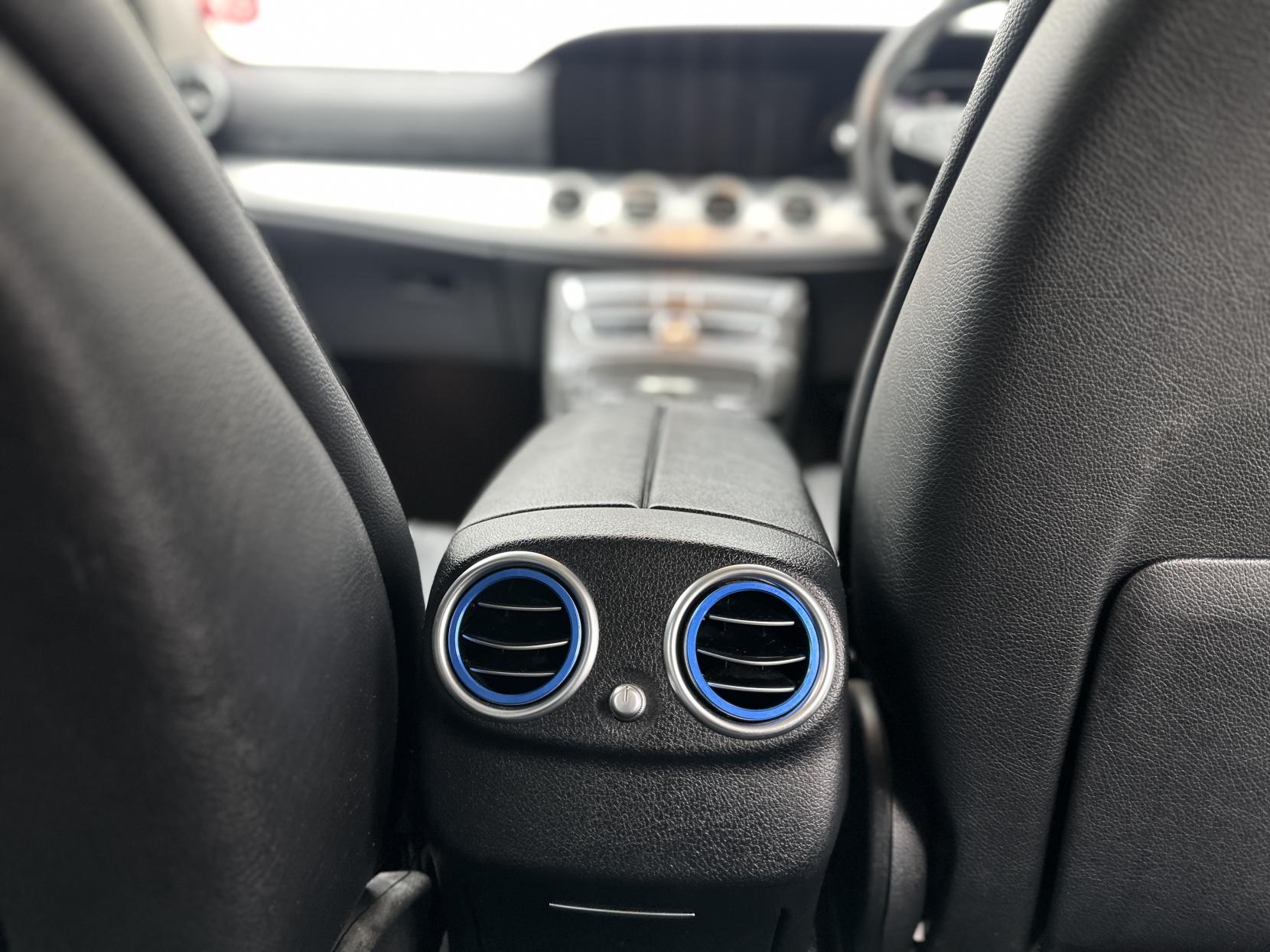 Mercedes-Benz E Class 2.0 E200d SE Saloon 4dr Diesel G-Tronic+ Euro 6 (s/s) (150 ps)