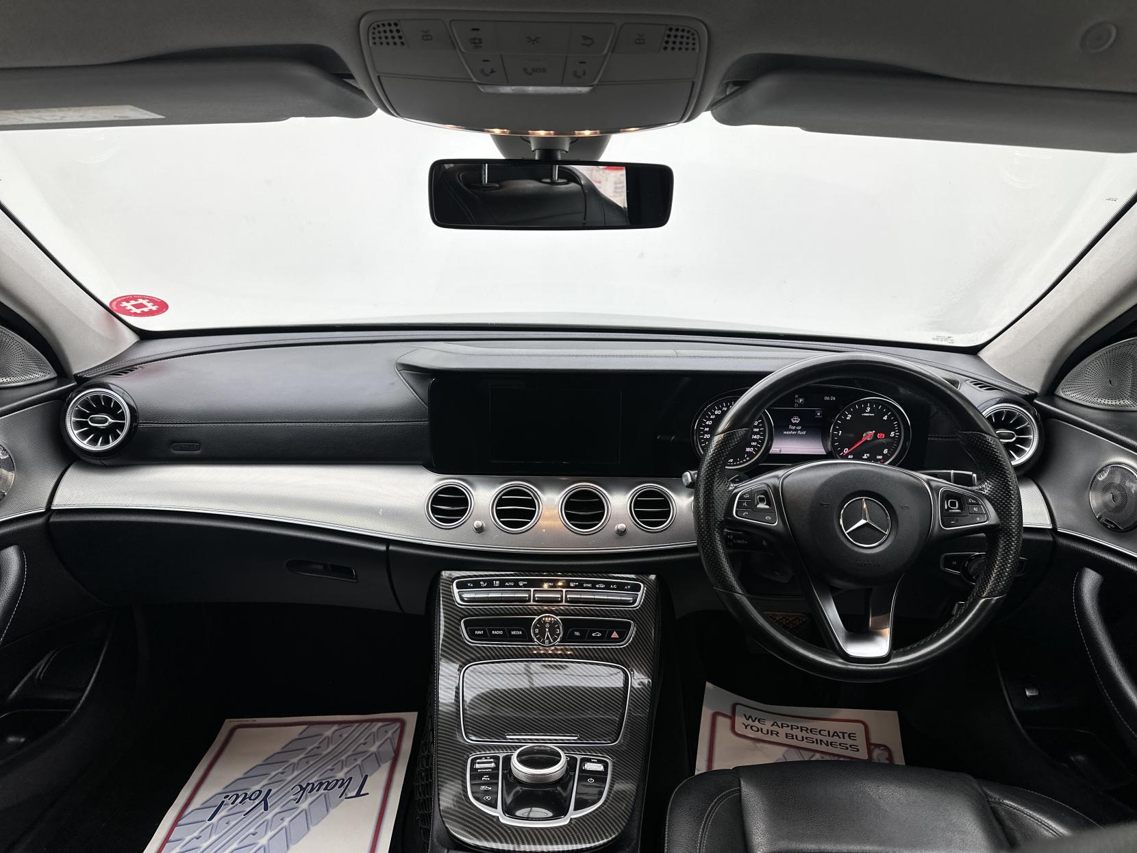 Mercedes-Benz E Class 2.0 E200d SE Saloon 4dr Diesel G-Tronic+ Euro 6 (s/s) (150 ps)