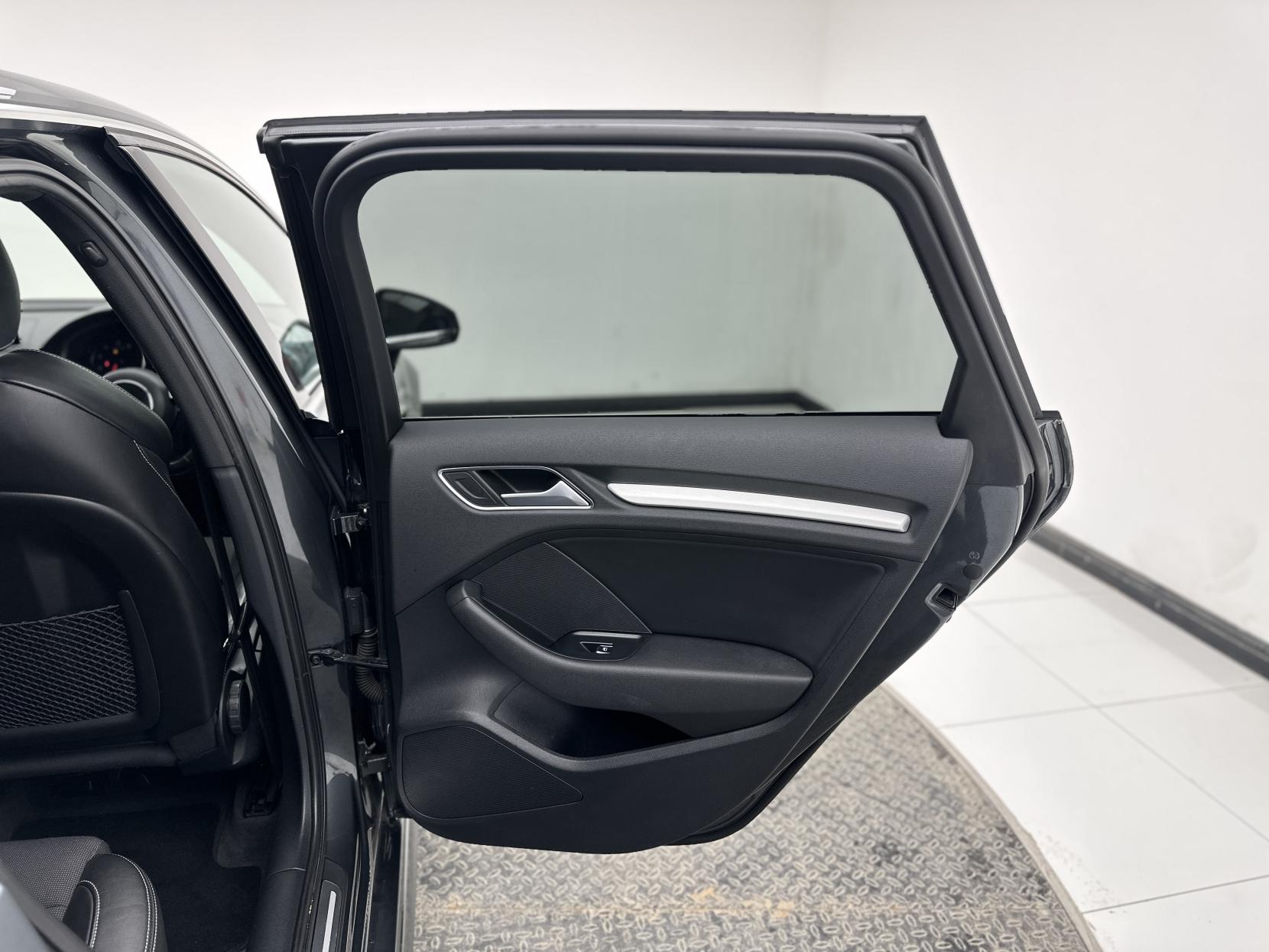 Audi A3 1.8 TFSI S line Sportback 5dr Petrol S Tronic quattro Euro 6 (s/s) (180 ps)