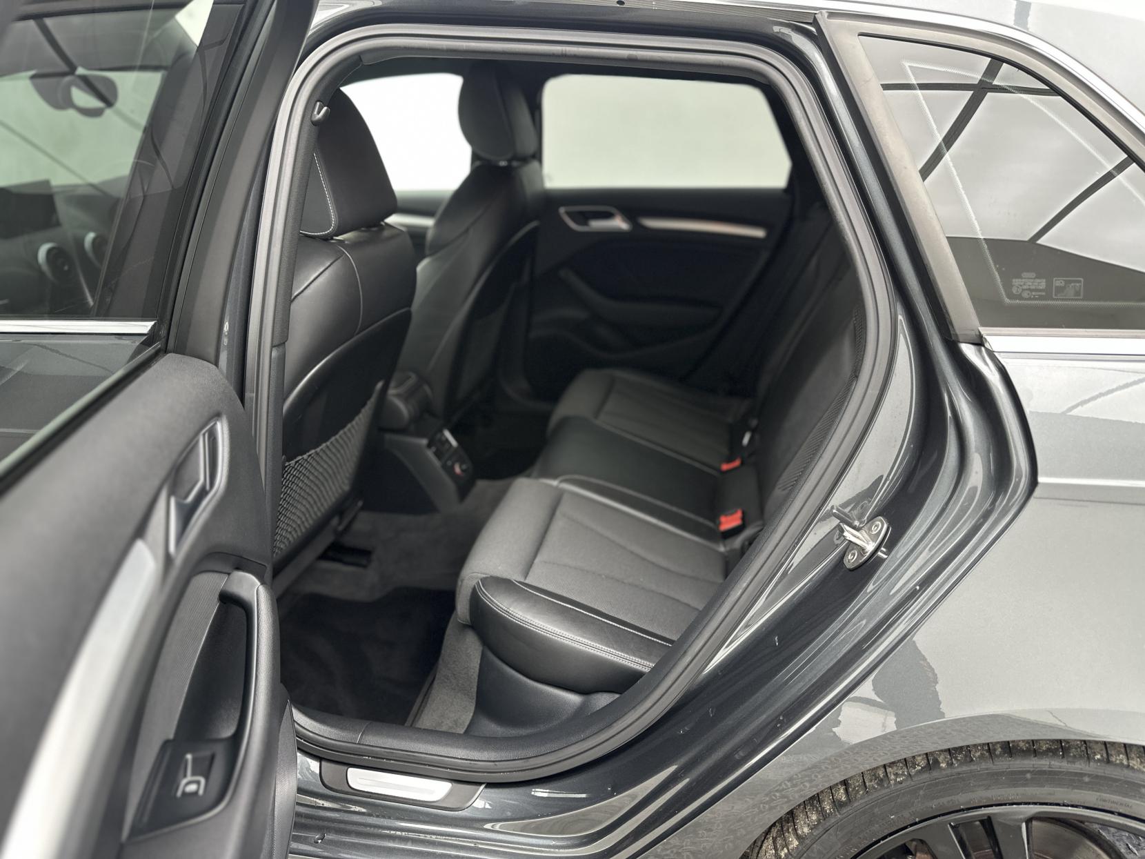 Audi A3 1.8 TFSI S line Sportback 5dr Petrol S Tronic quattro Euro 6 (s/s) (180 ps)