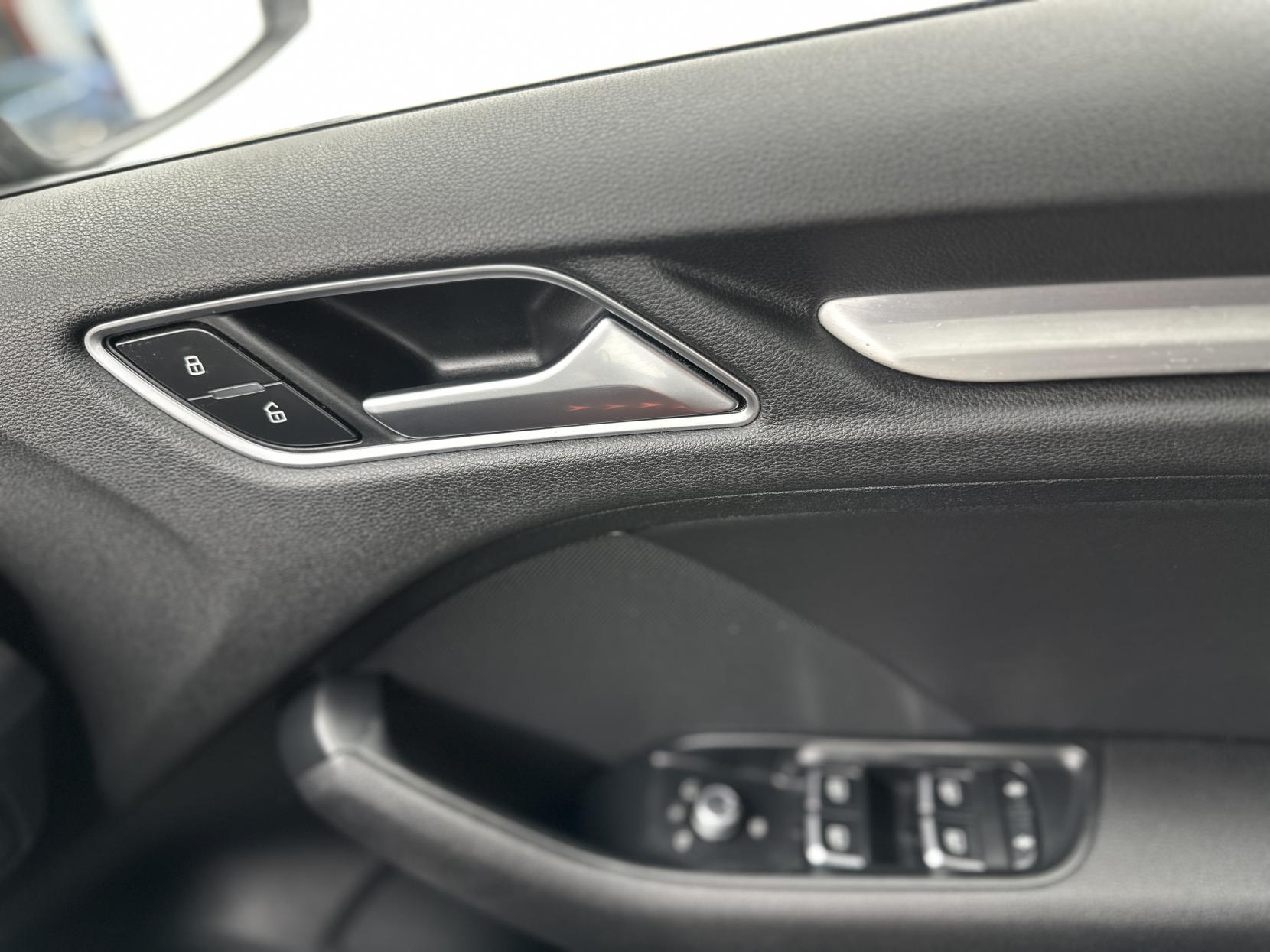 Audi A3 1.8 TFSI S line Sportback 5dr Petrol S Tronic quattro Euro 6 (s/s) (180 ps)