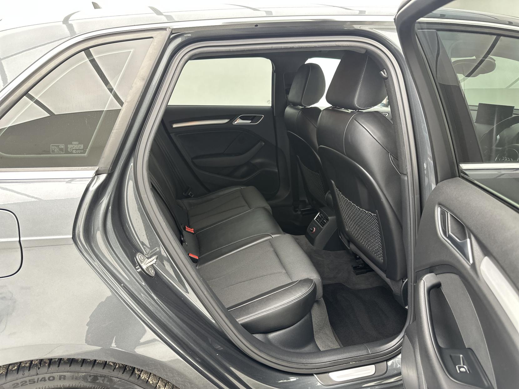 Audi A3 1.8 TFSI S line Sportback 5dr Petrol S Tronic quattro Euro 6 (s/s) (180 ps)