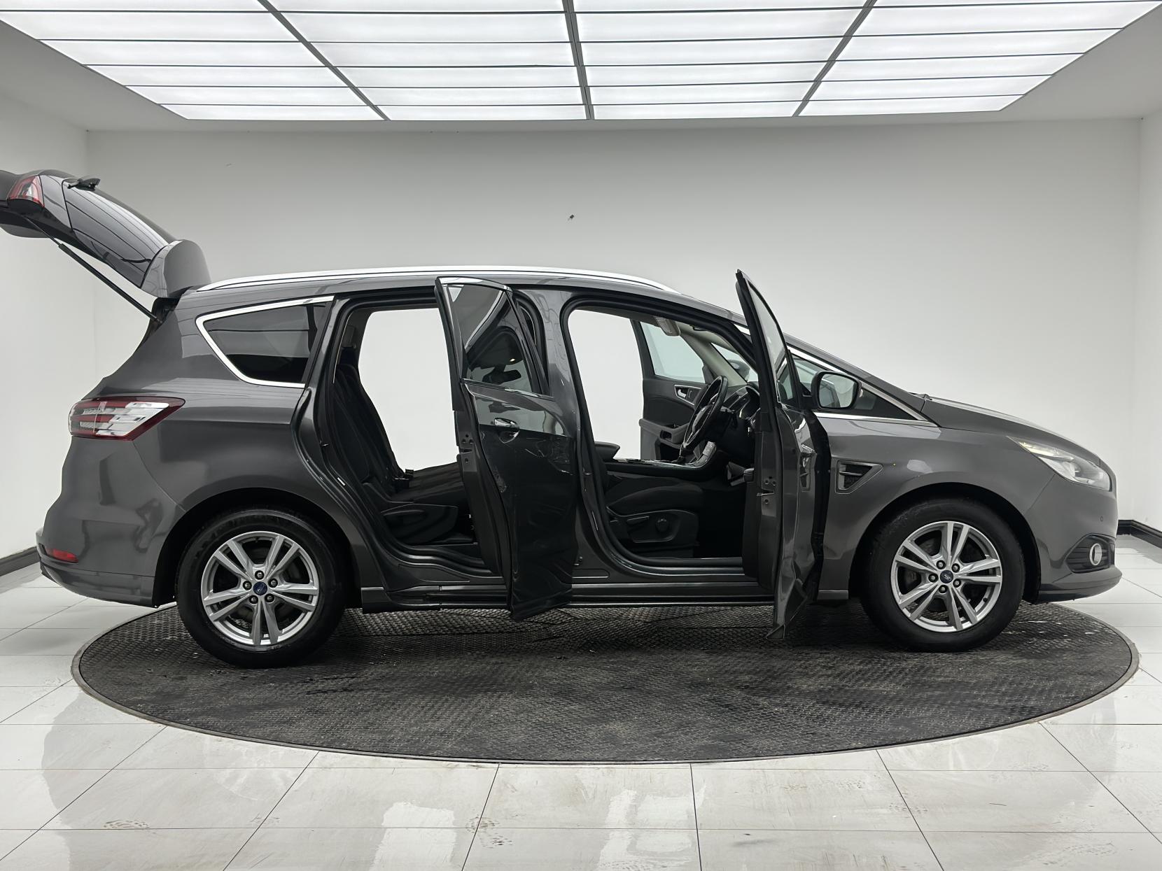 Ford S-Max 2.0 TDCi Titanium MPV 5dr Diesel Powershift Euro 6 (s/s) (150 ps)